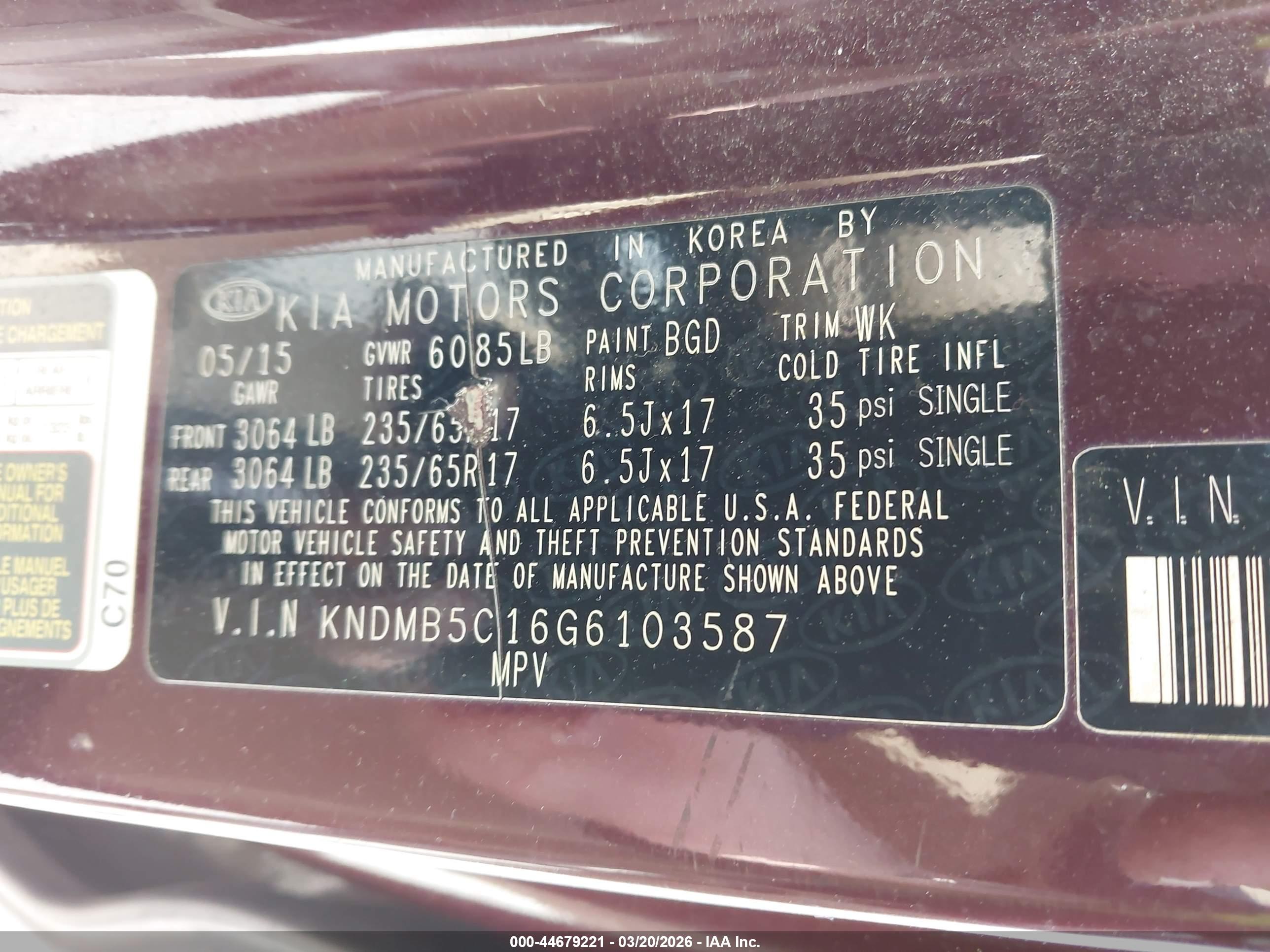 KIA SEDONA image 9