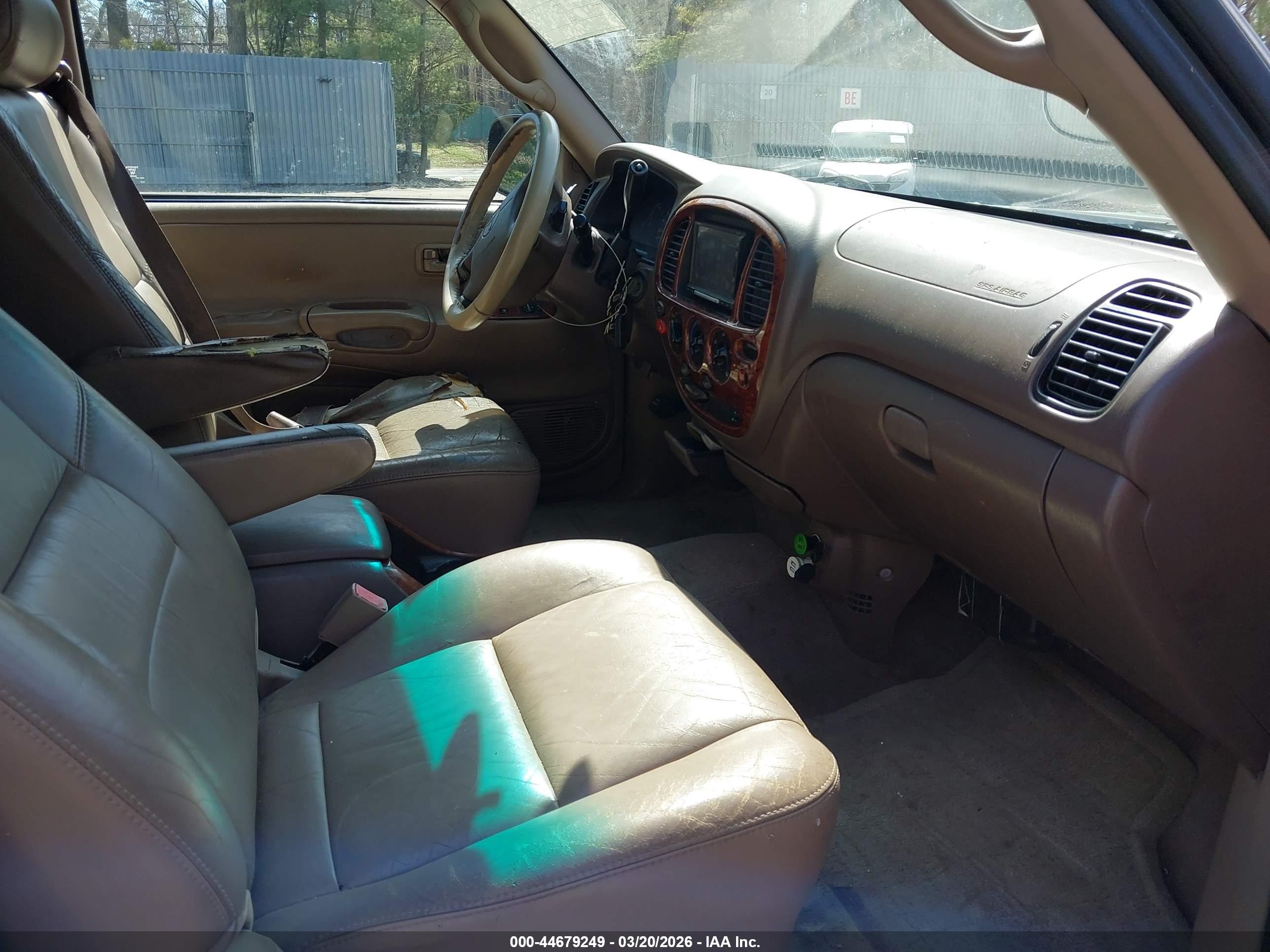 TOYOTA TUNDRA image 5