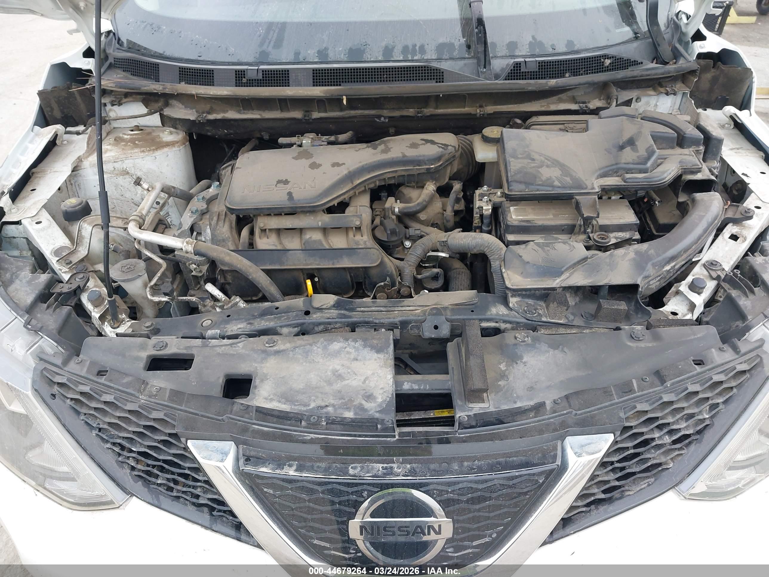 NISSAN ROGUE image 10