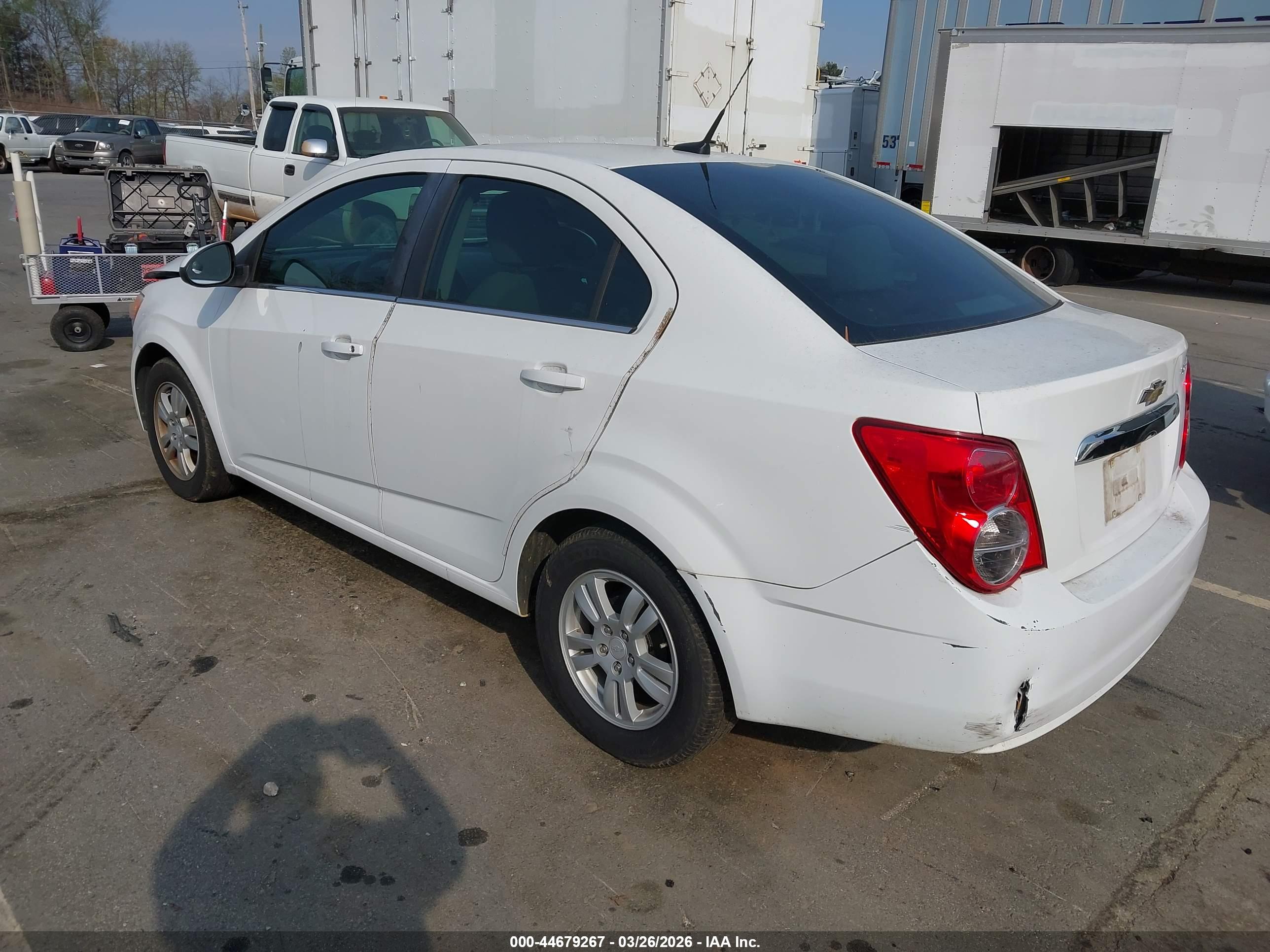 CHEVROLET SONIC image 3