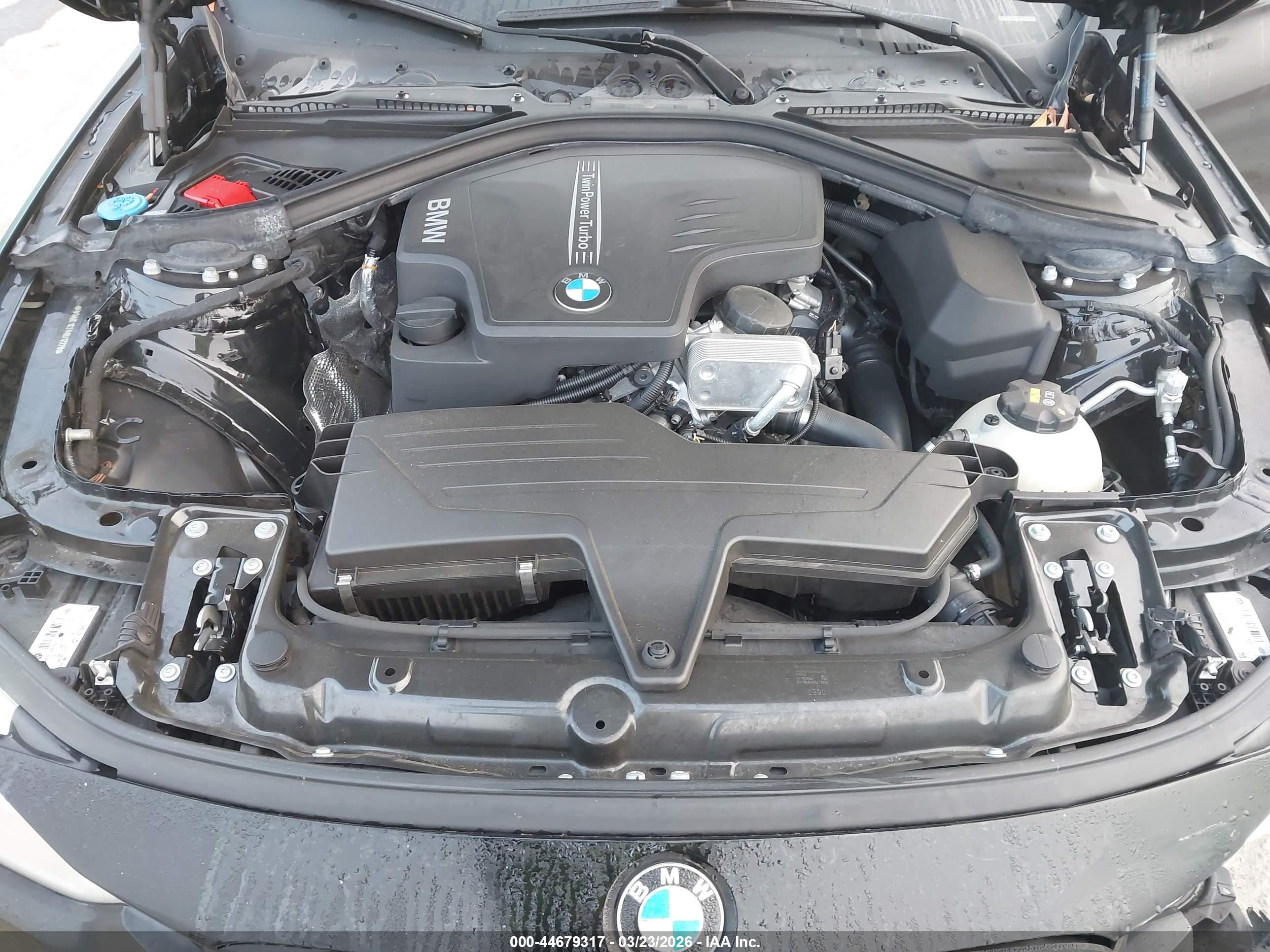 BMW 320I image 10