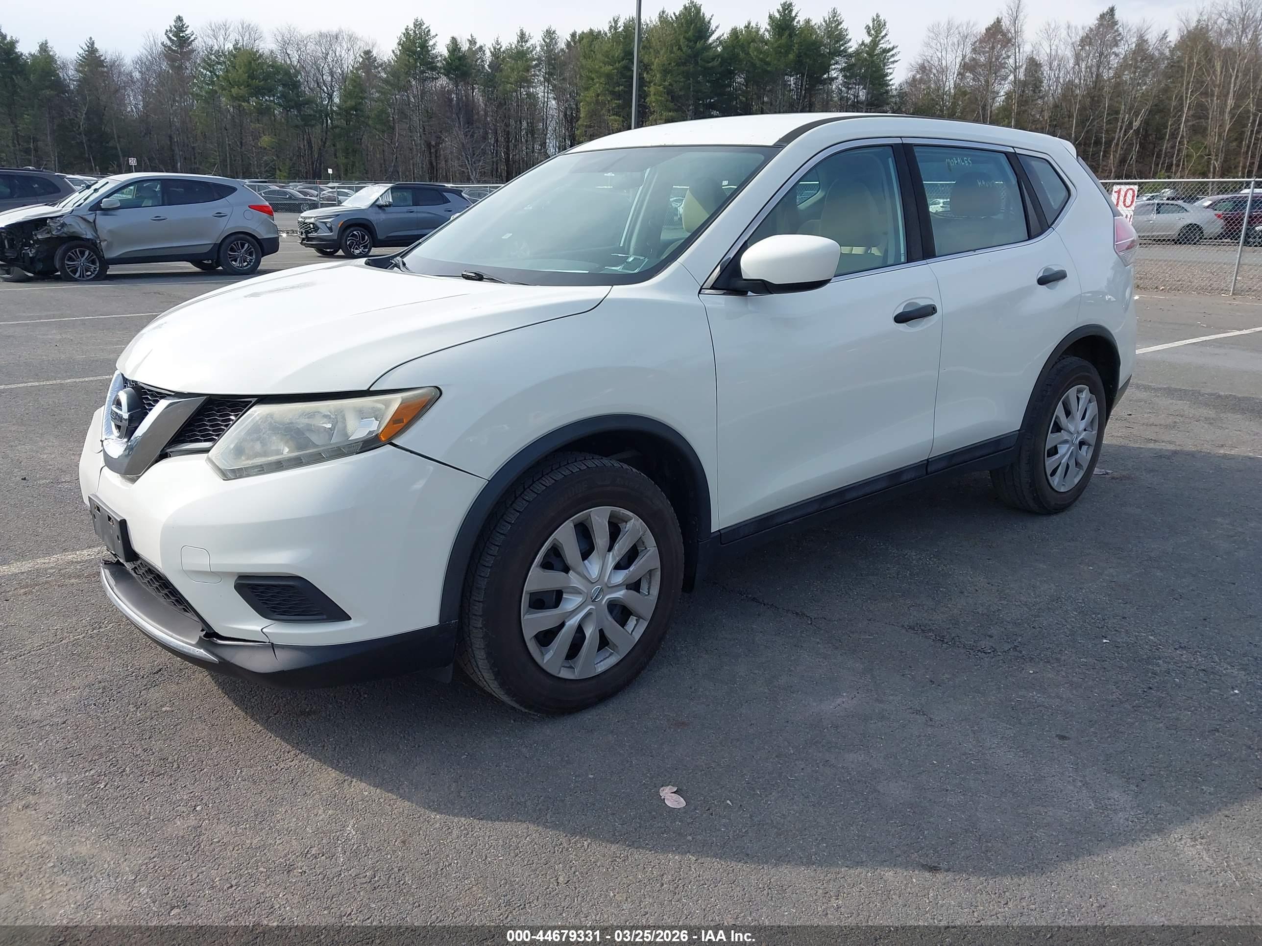 NISSAN ROGUE image 2