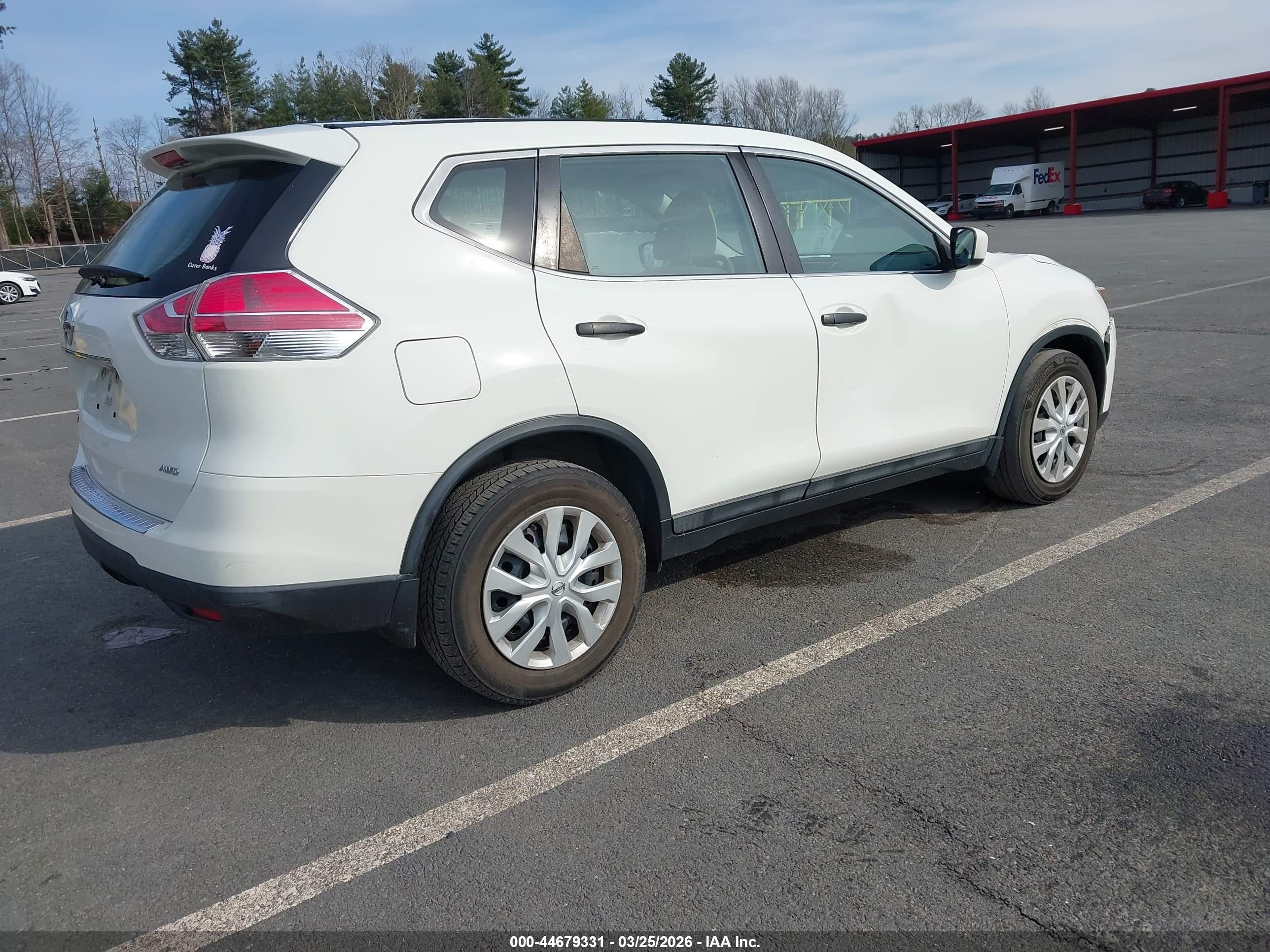 NISSAN ROGUE image 4