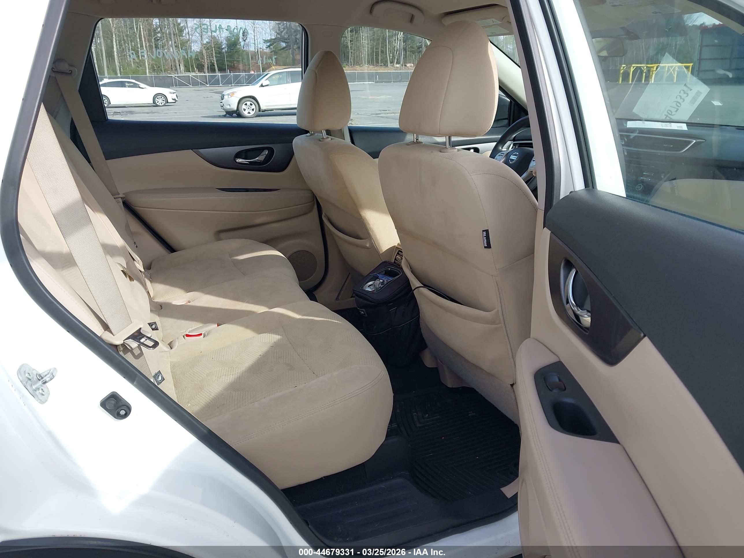 NISSAN ROGUE image 8
