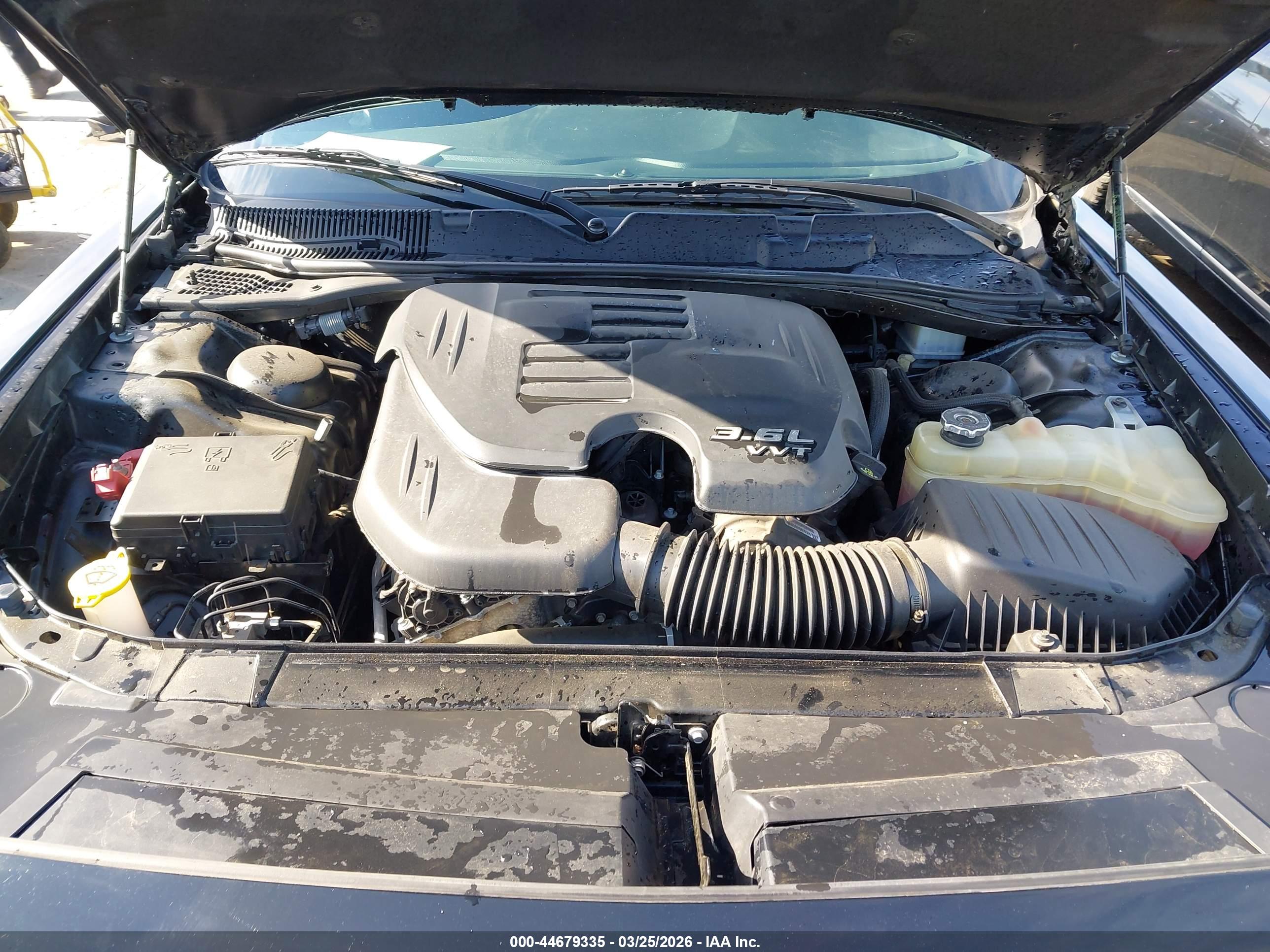 DODGE CHALLENGER image 10