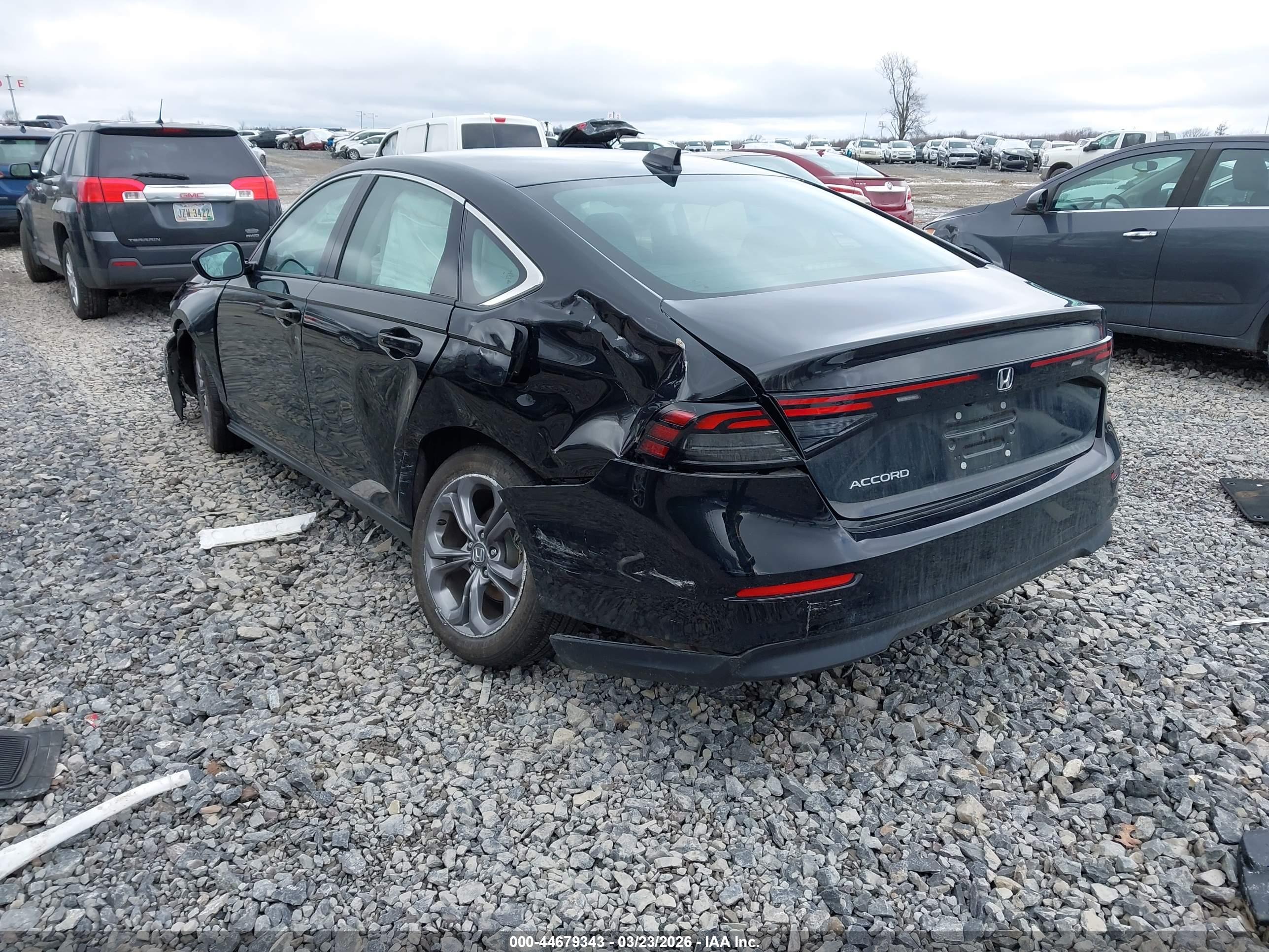 HONDA ACCORD image 3
