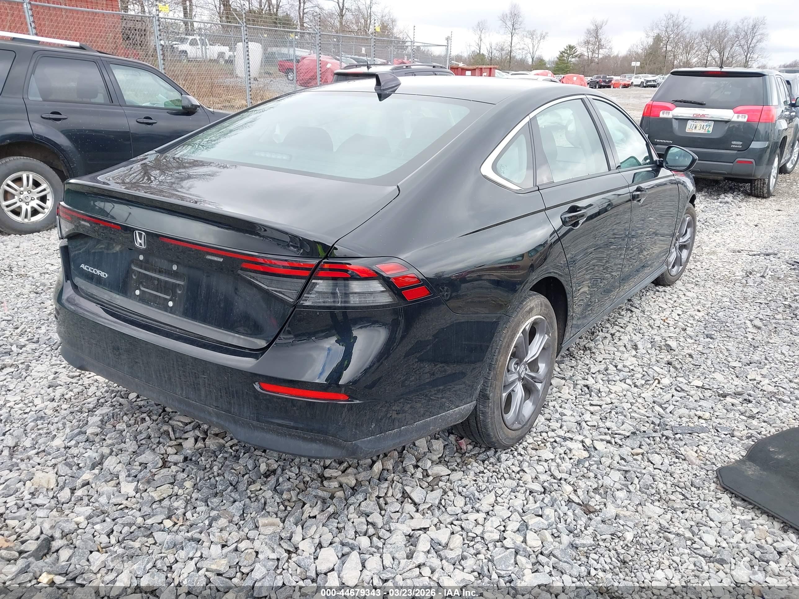 HONDA ACCORD image 4