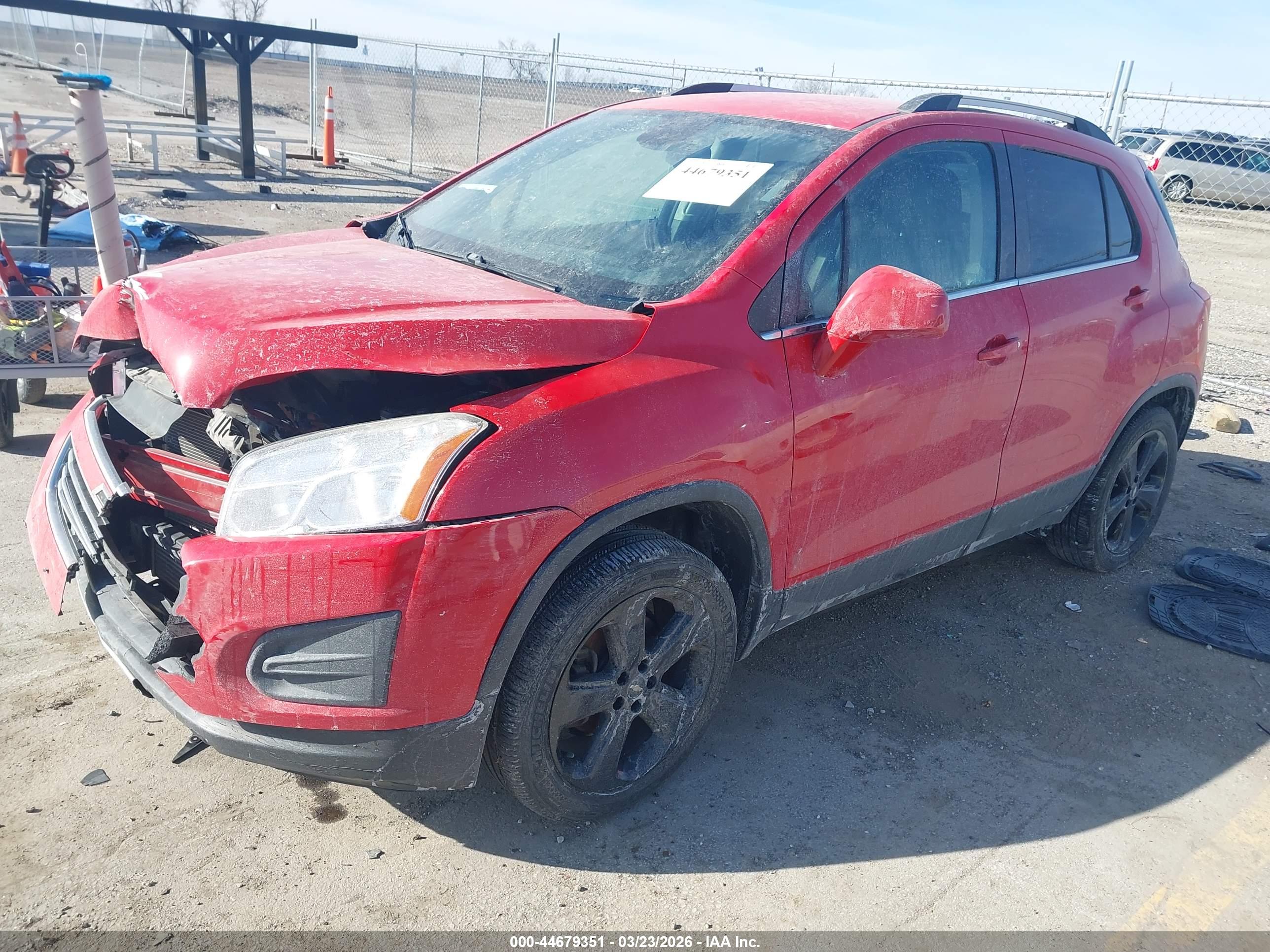 CHEVROLET TRAX image 2