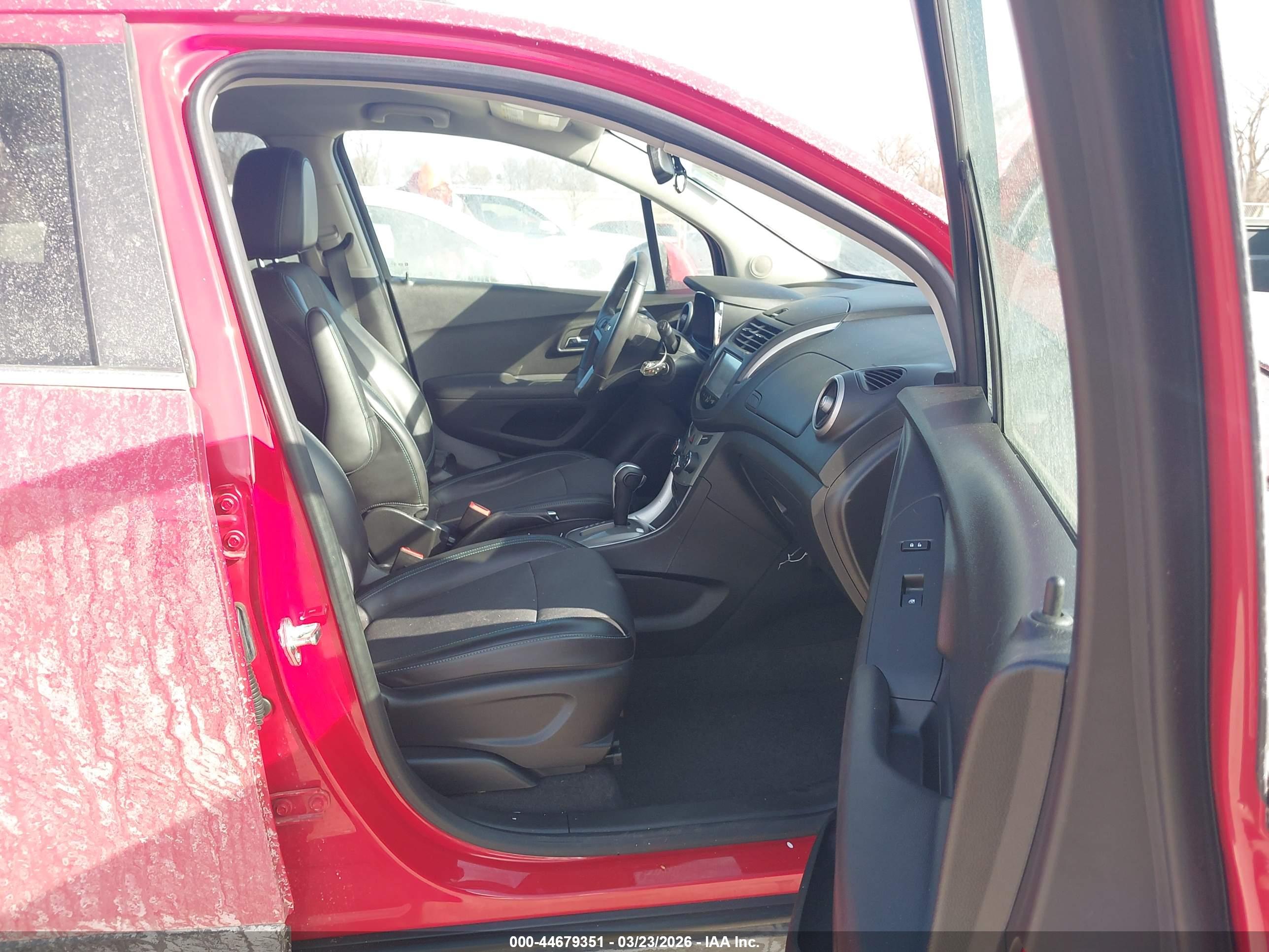 CHEVROLET TRAX image 5