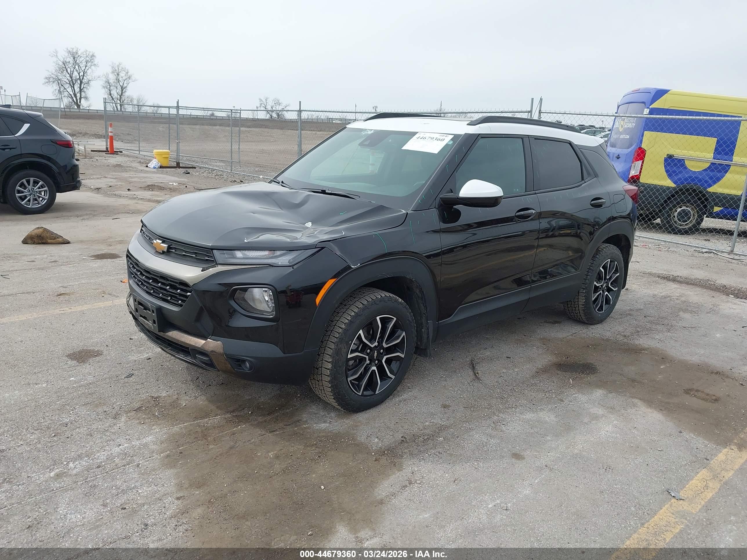 CHEVROLET TRAILBLAZER image 2