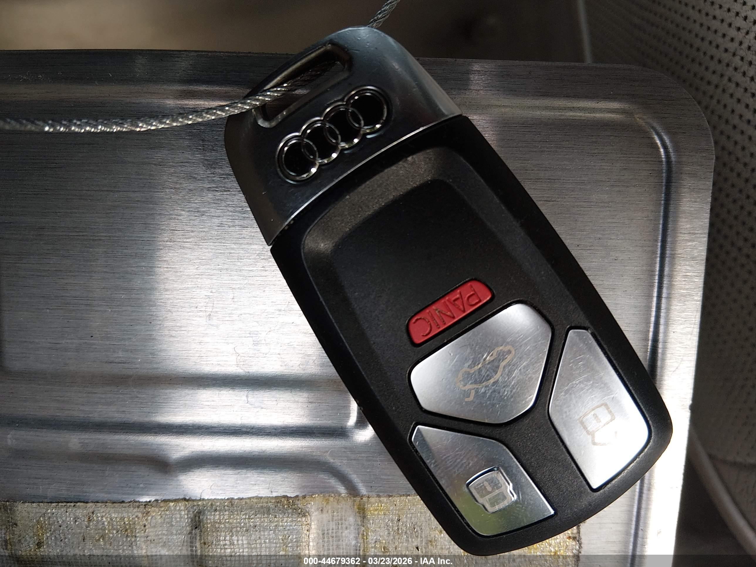 AUDI Q7 image 11