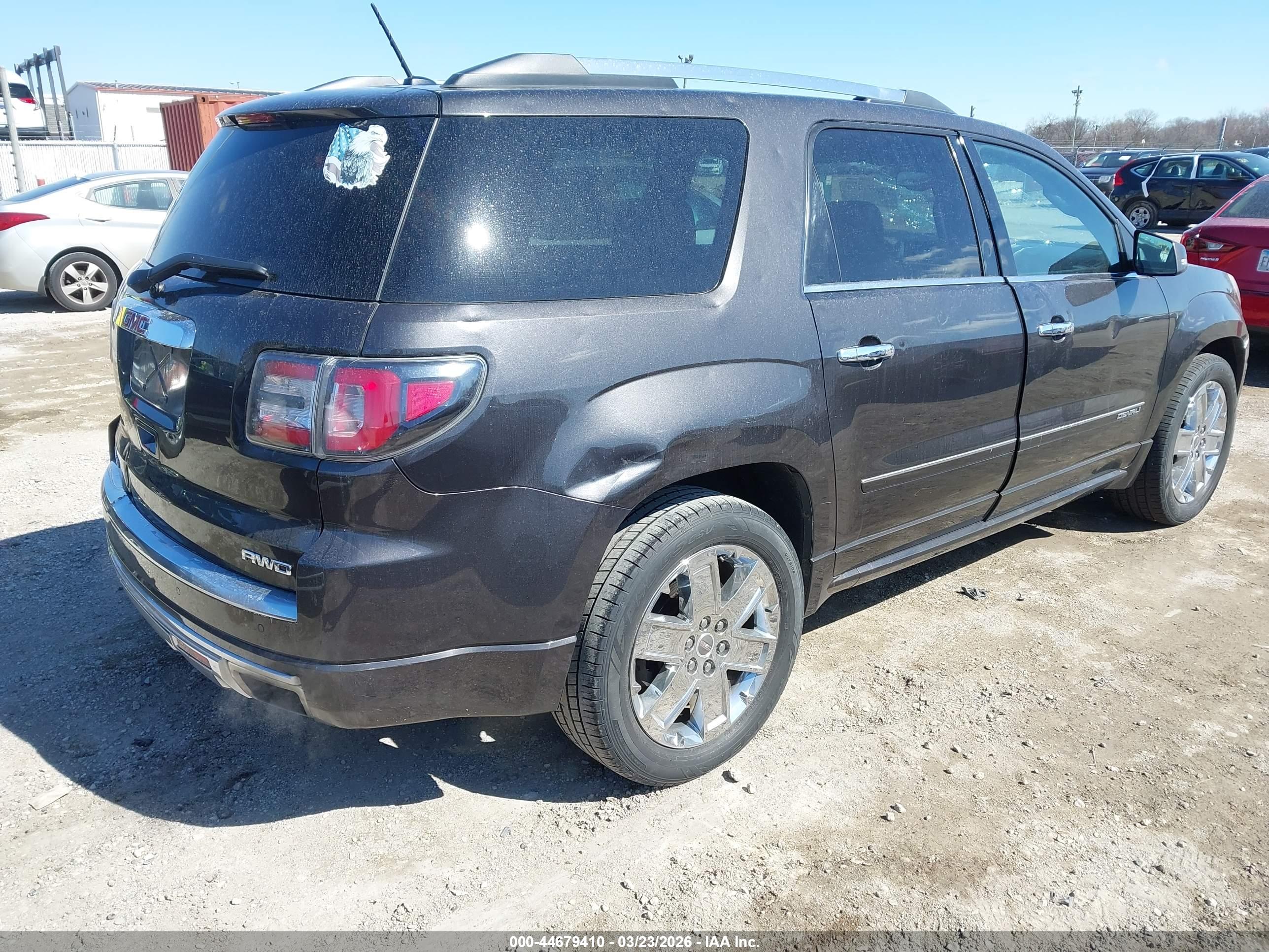 GMC ACADIA image 4