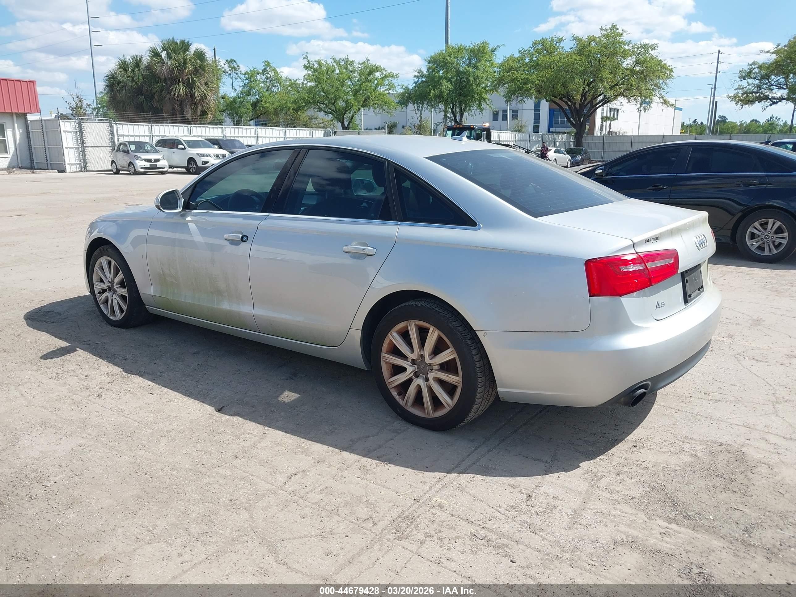 AUDI A6 image 3