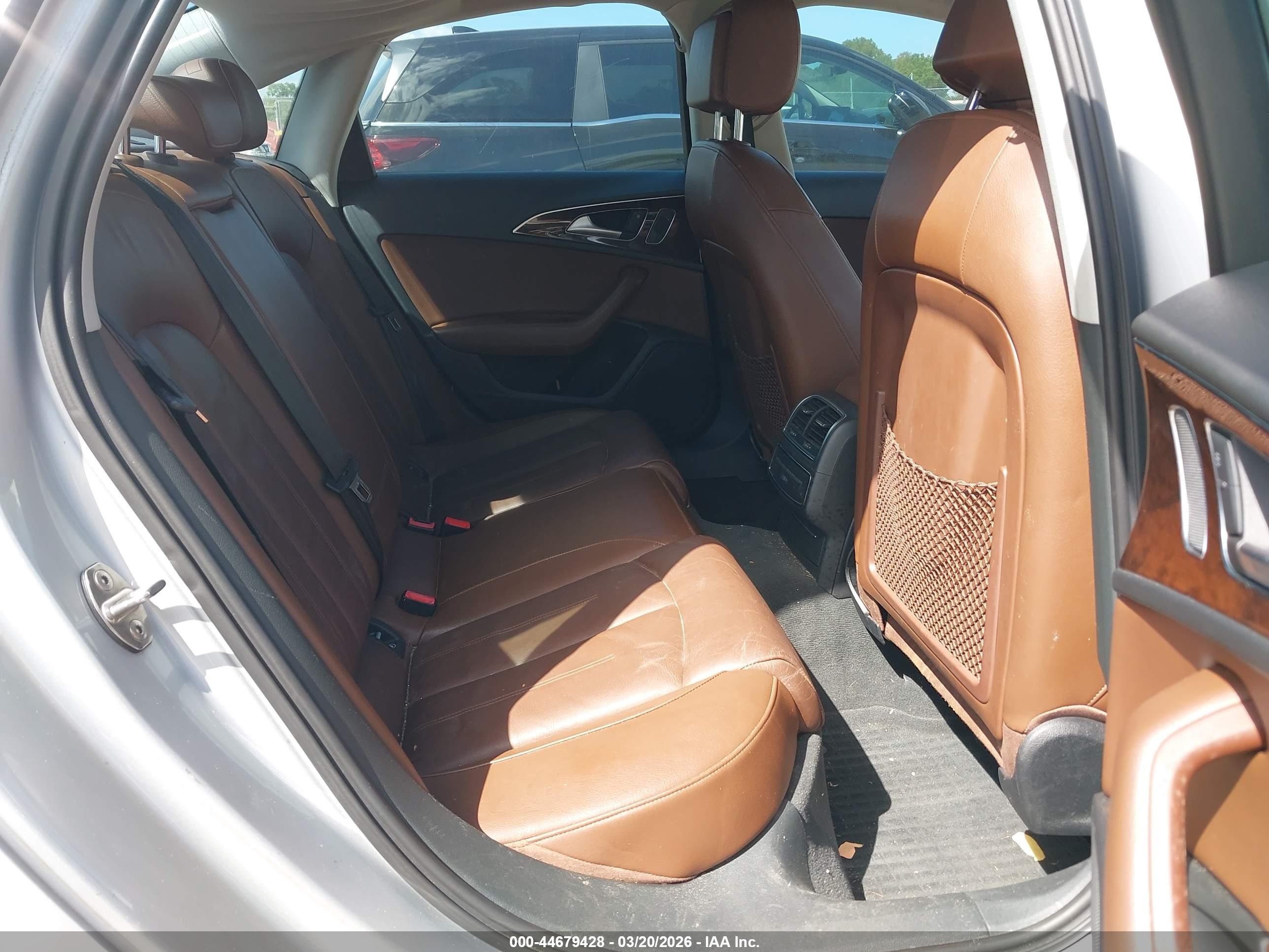 AUDI A6 image 8