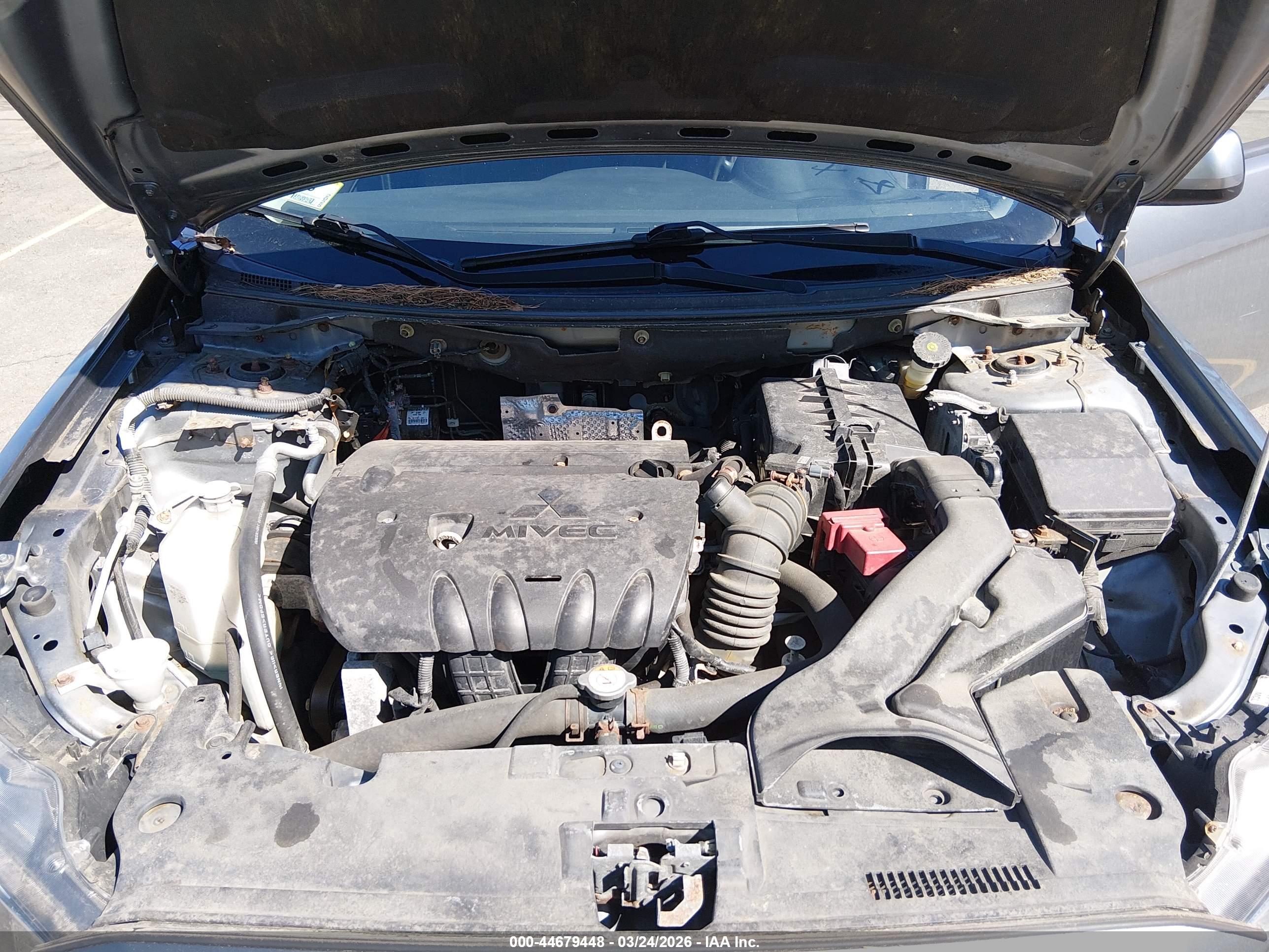 MITSUBISHI LANCER image 10
