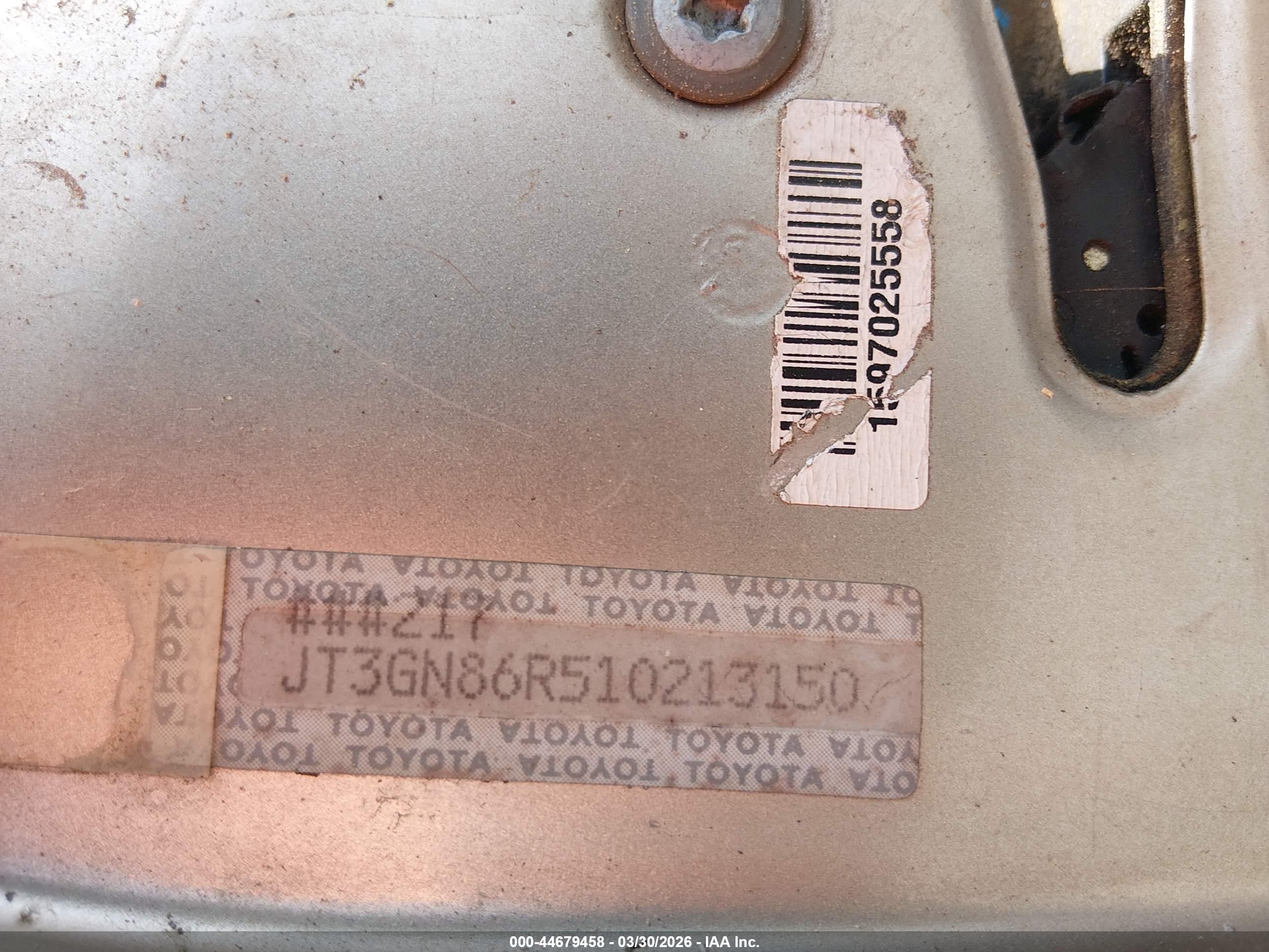 TOYOTA 4RUNNER image 9