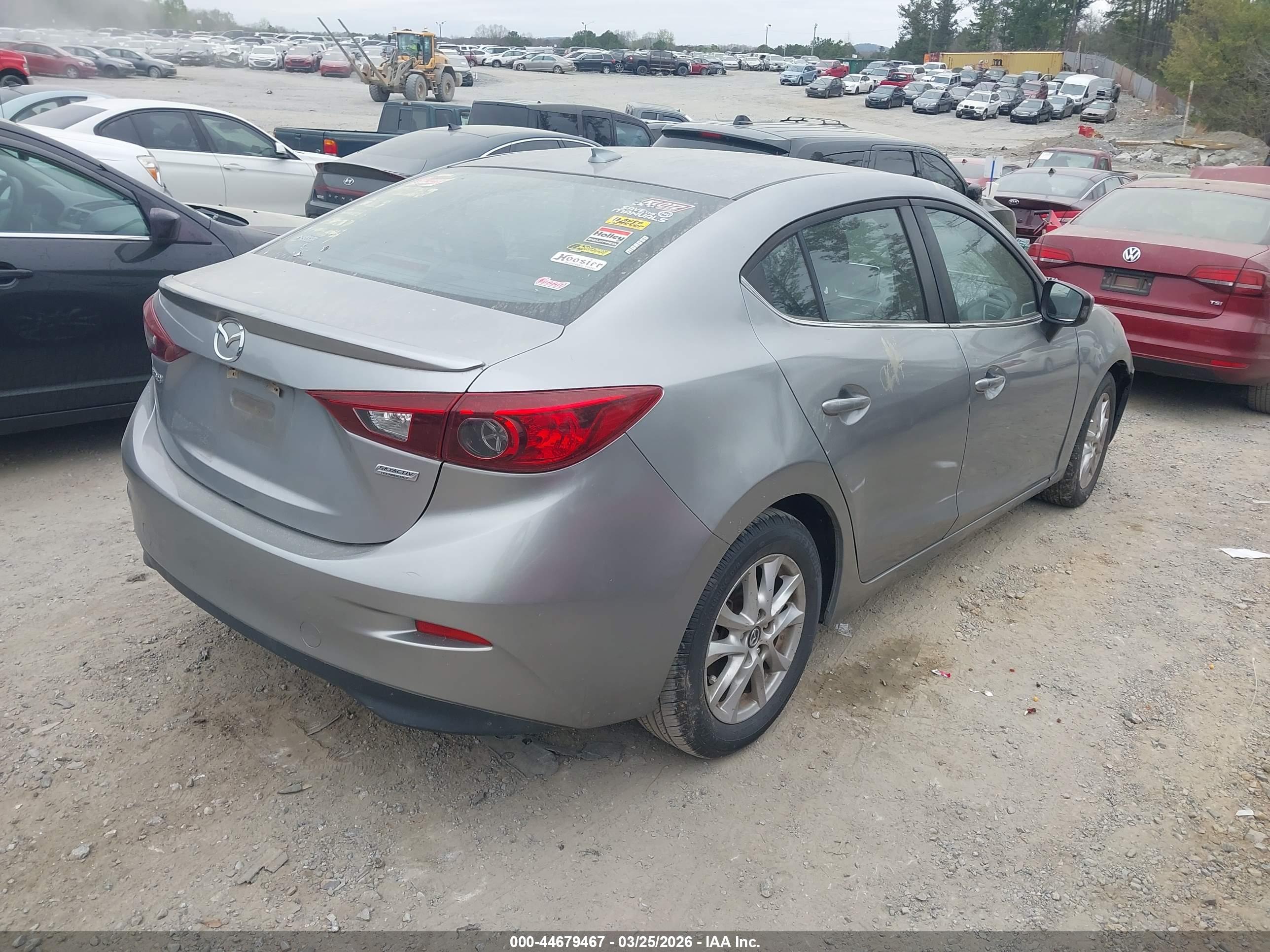 MAZDA MAZDA3 image 4