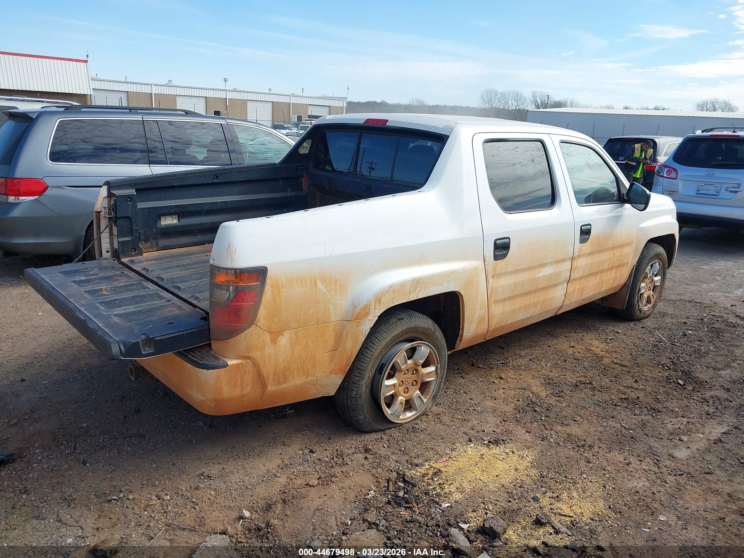 HONDA RIDGELINE image 4