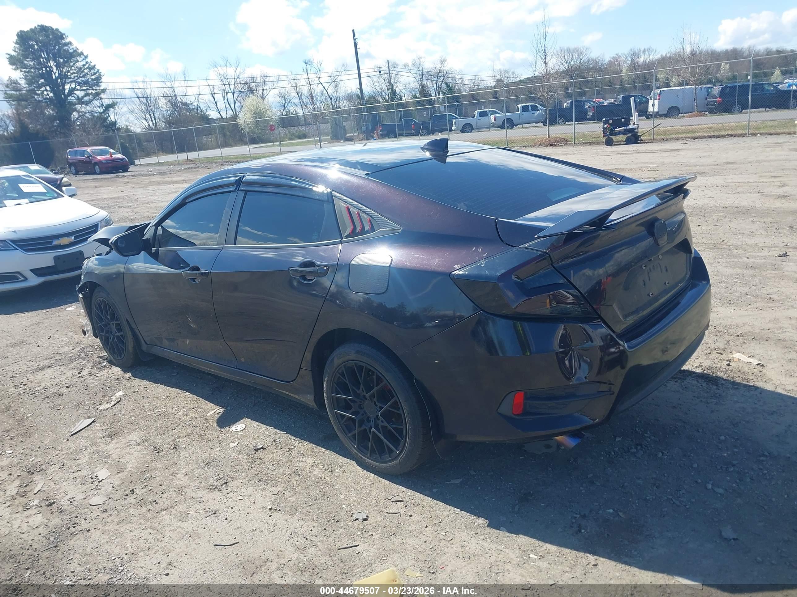 HONDA CIVIC image 3