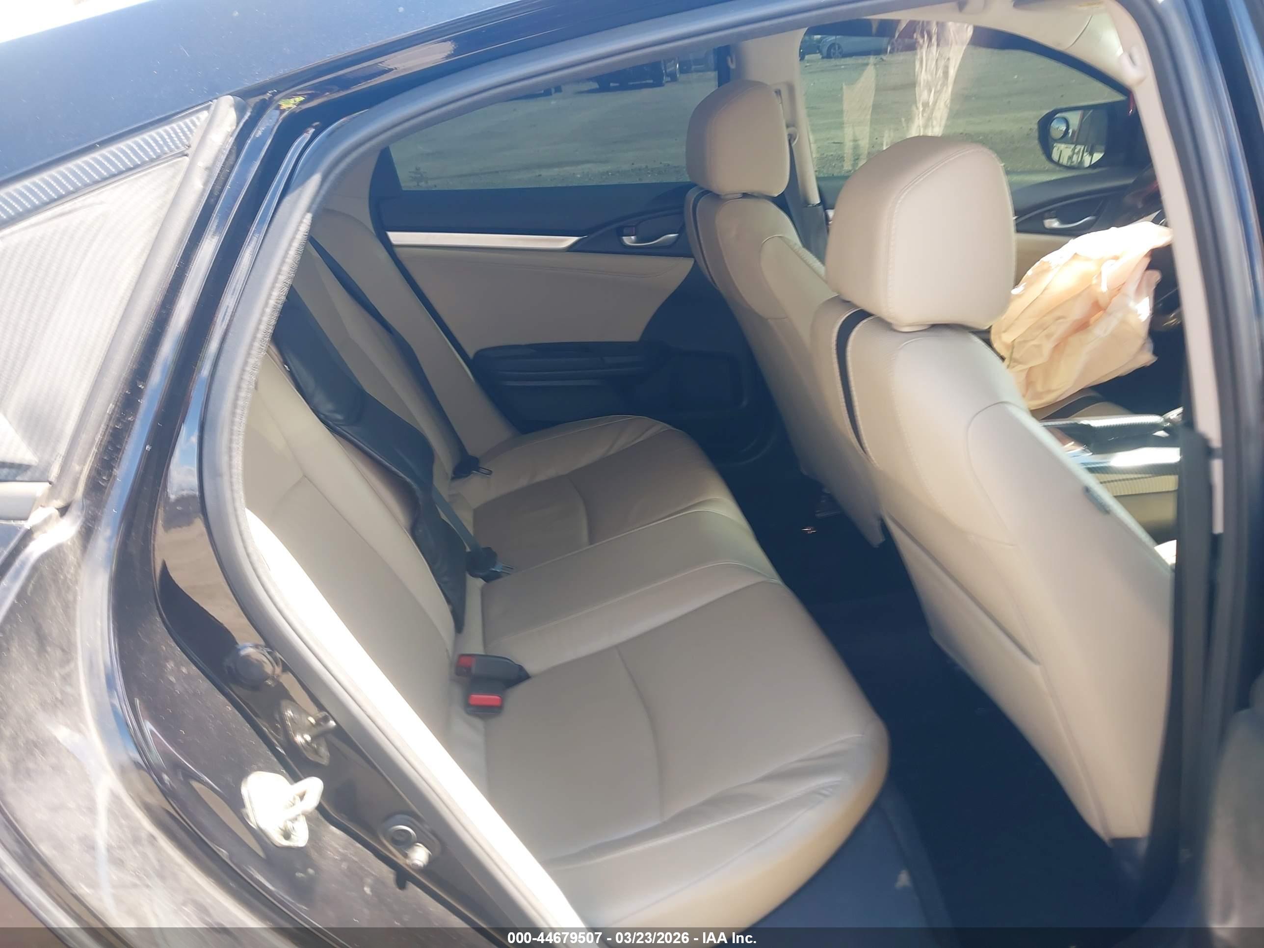 HONDA CIVIC image 8