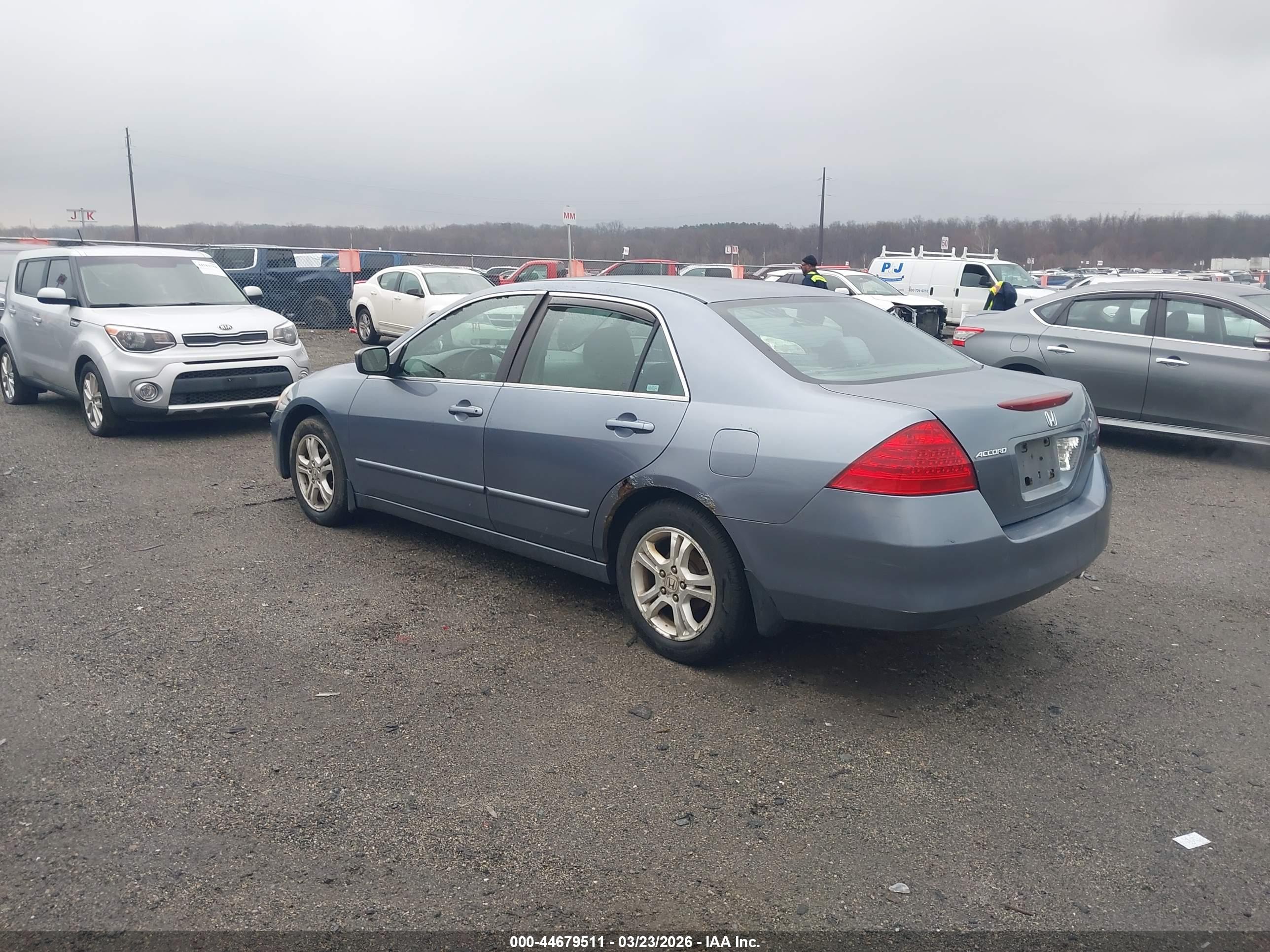 HONDA ACCORD image 3