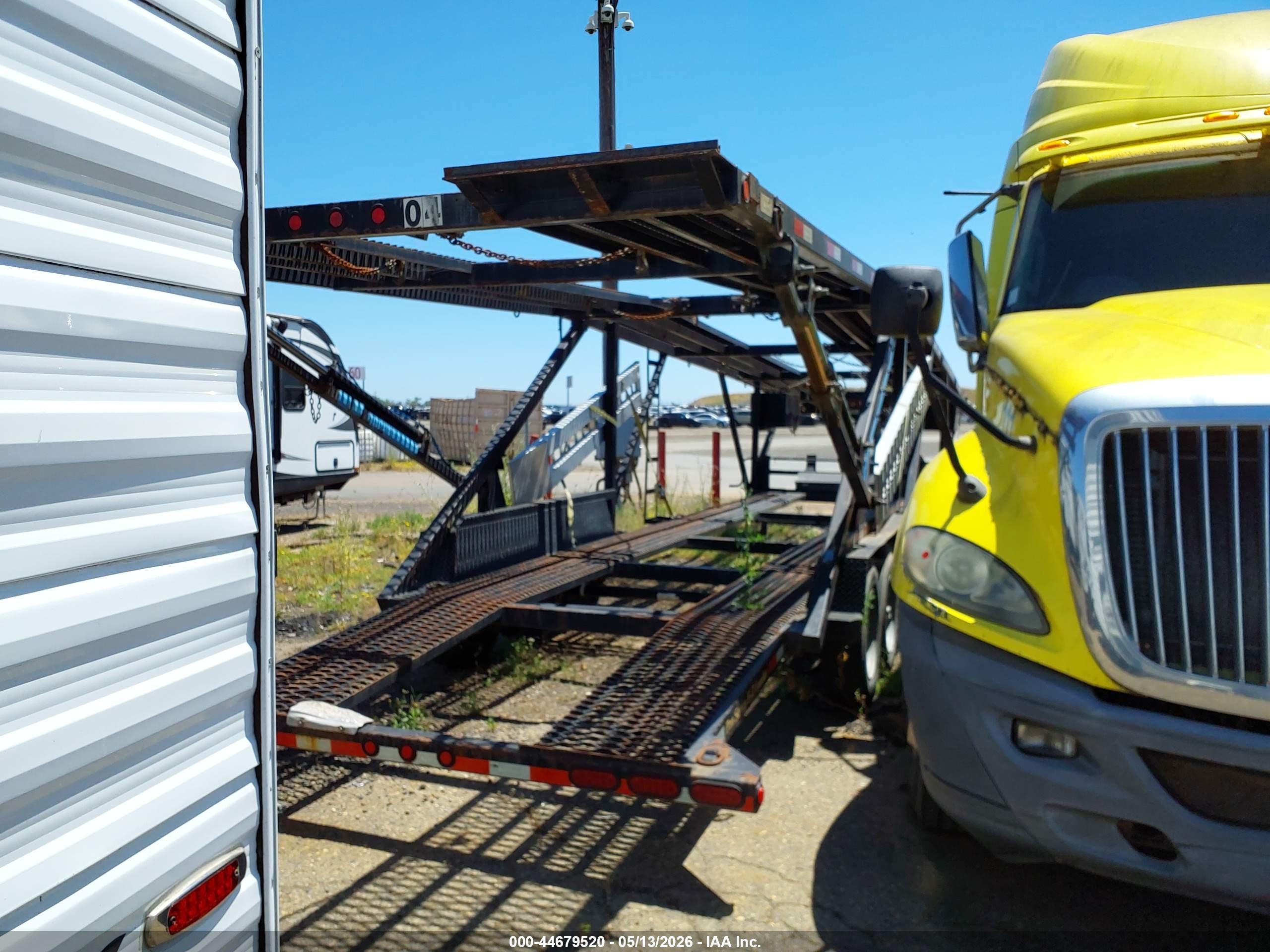KAUFMAN TRAILERS image 4