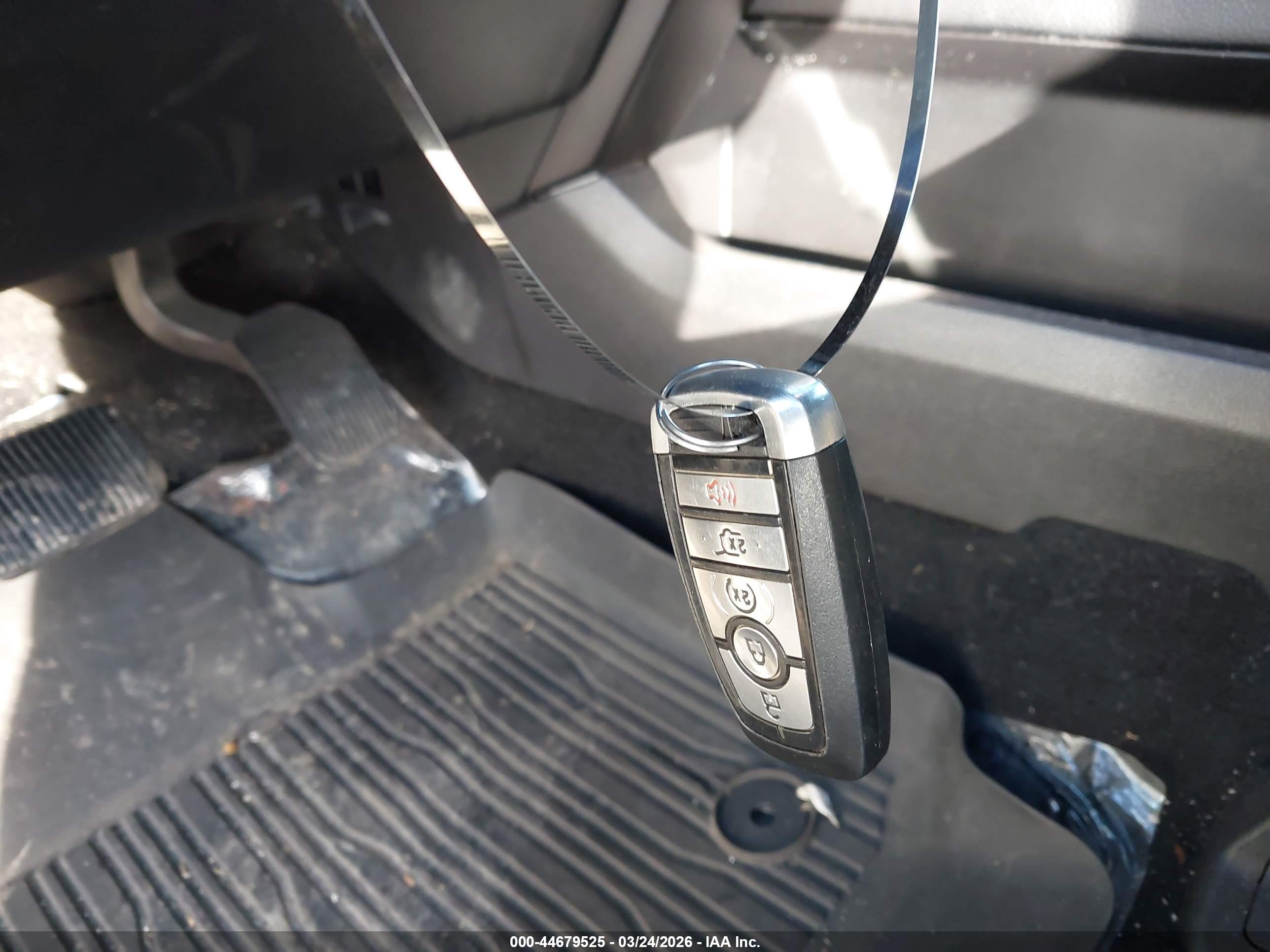 FORD EXPEDITION image 11