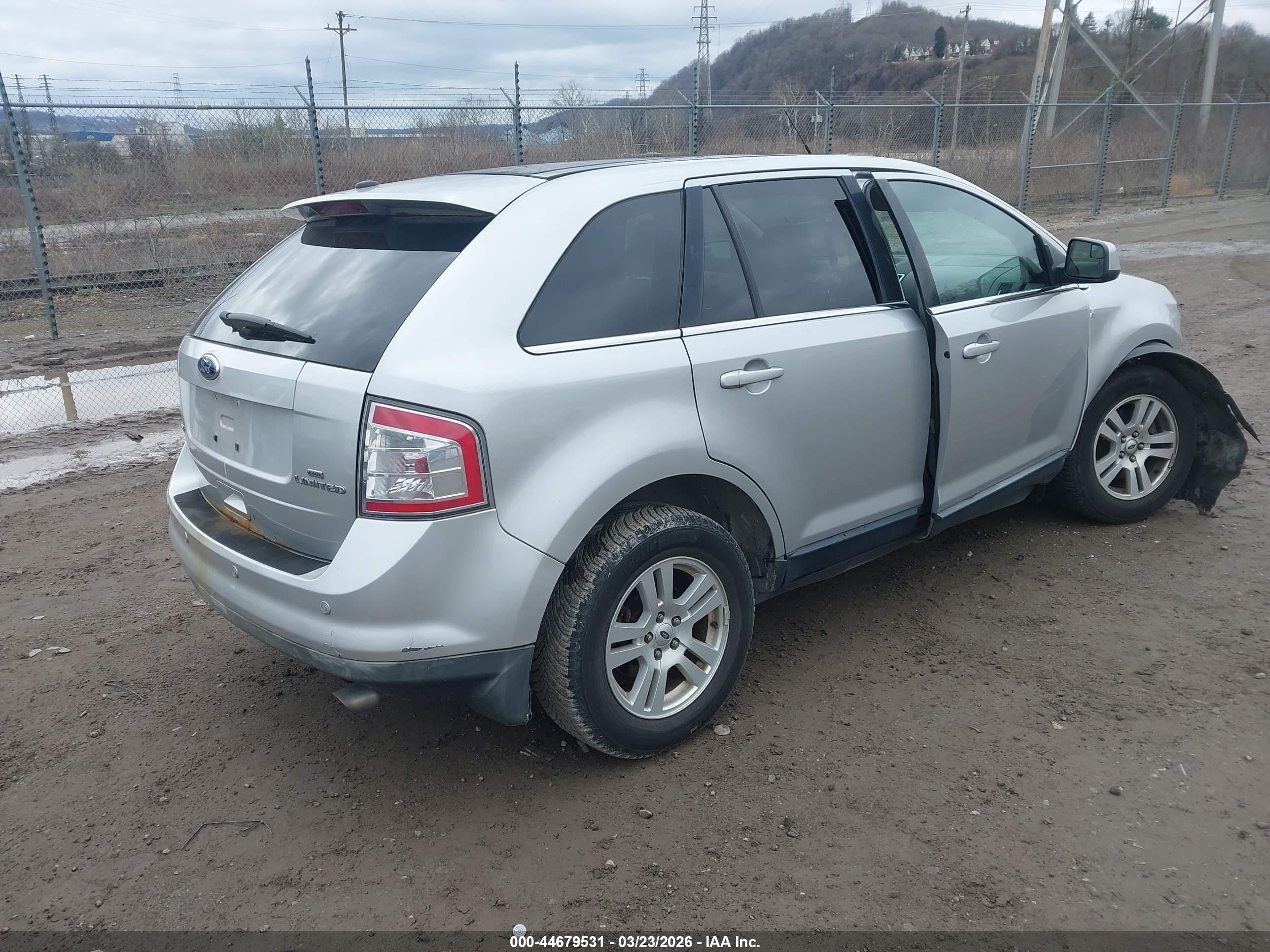 FORD EDGE image 4