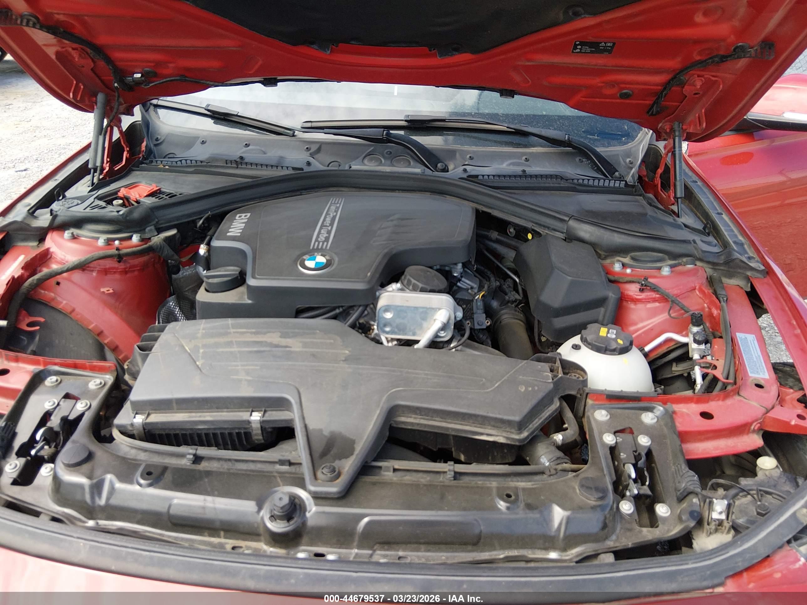 BMW 320I image 10
