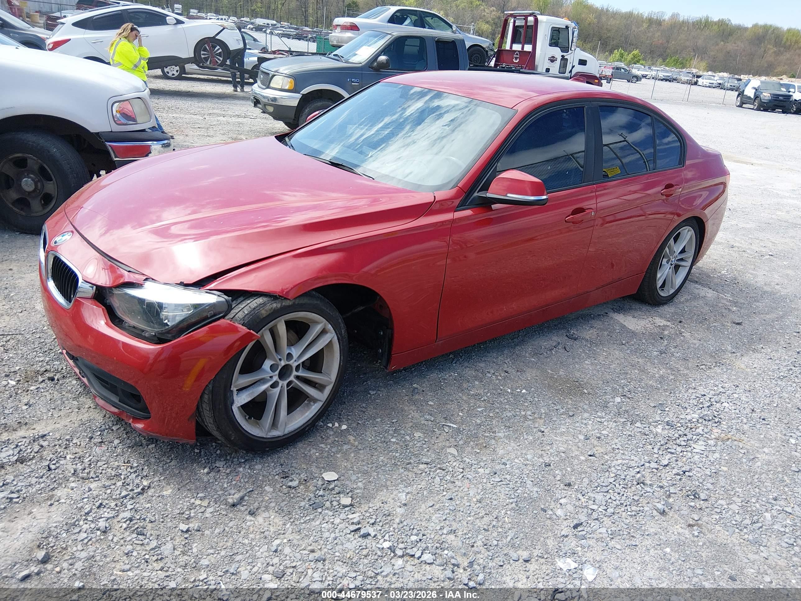 BMW 320I image 2