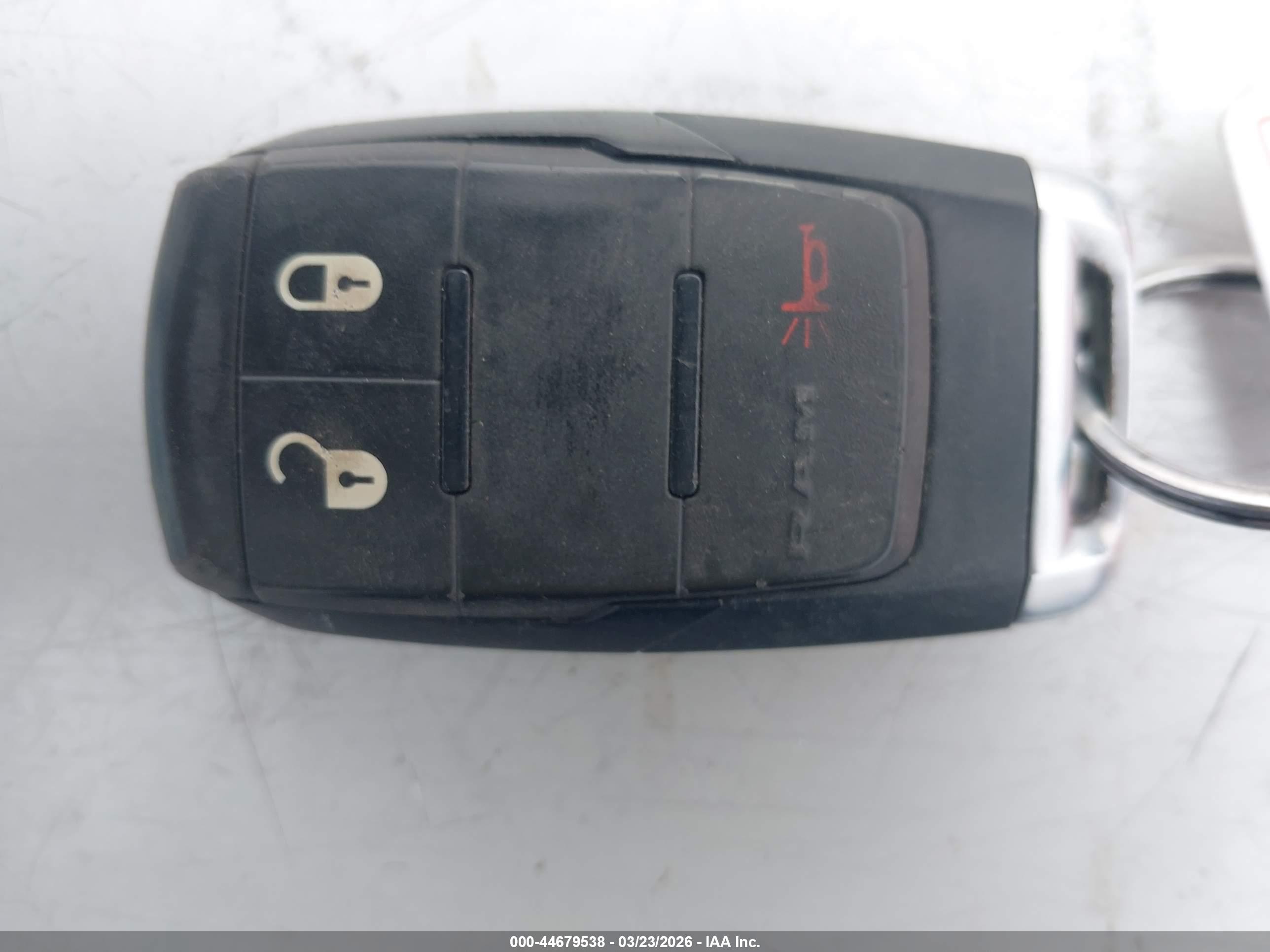 RAM 2500 image 11