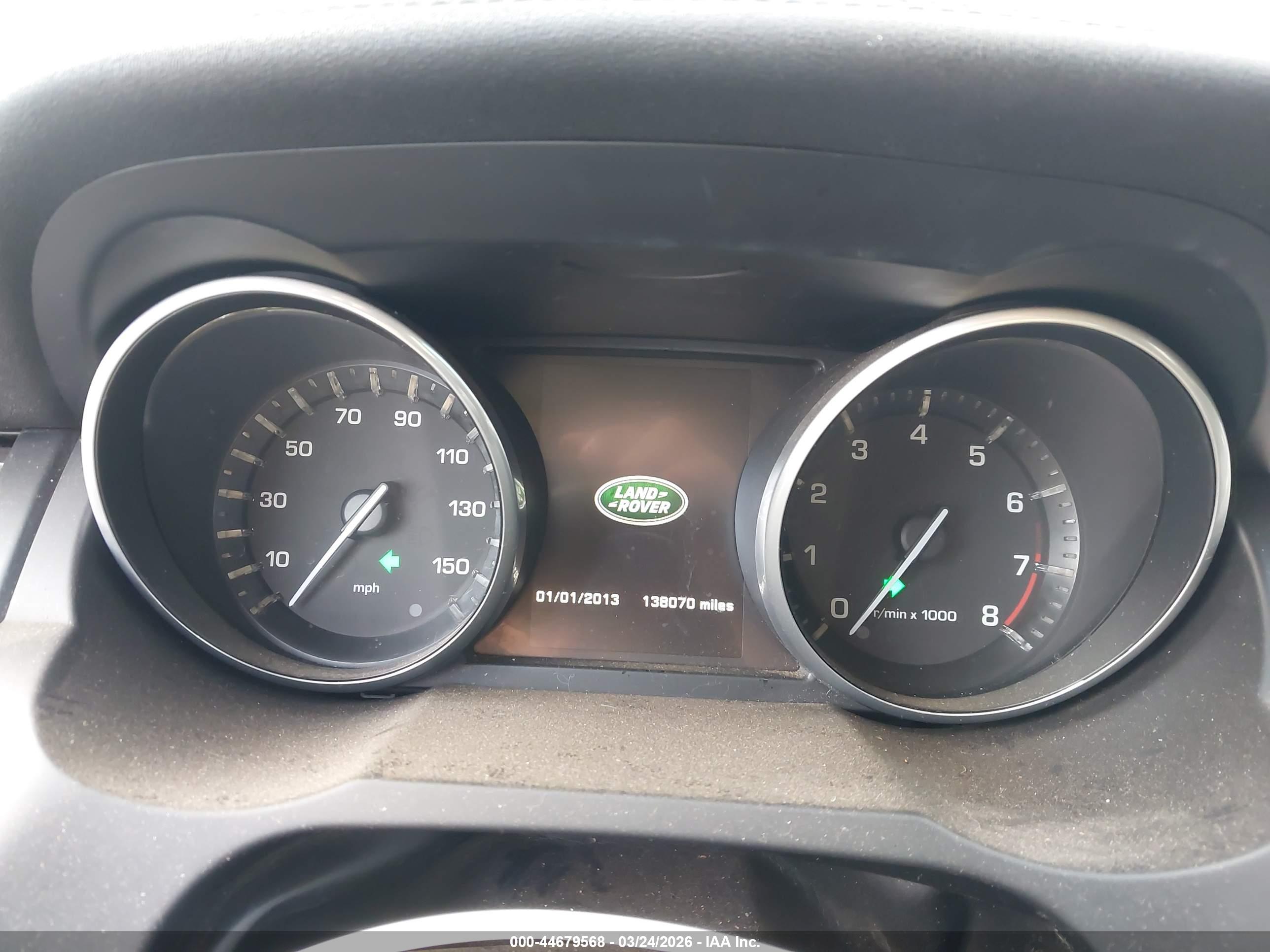 LAND ROVER image 7