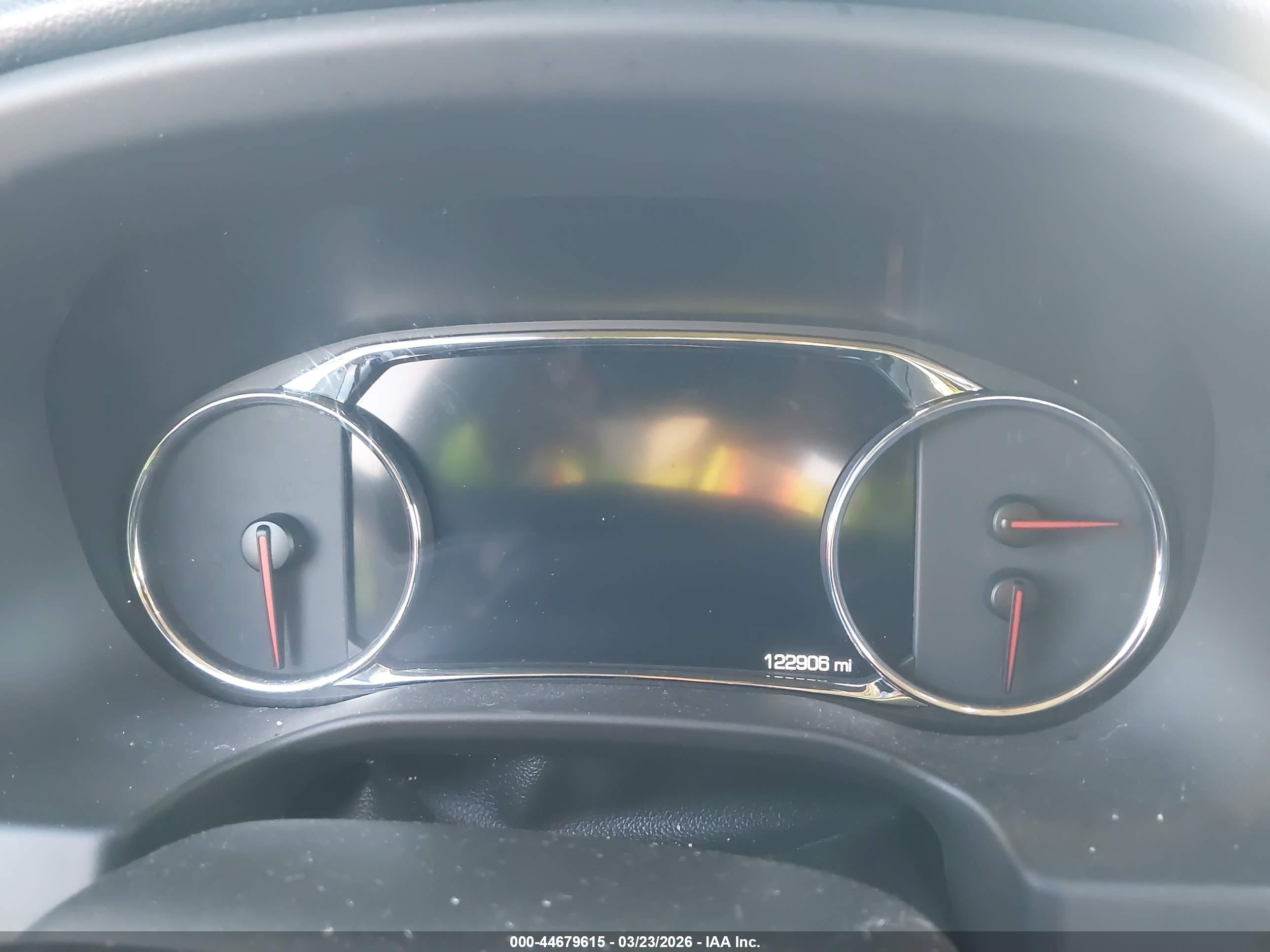 GMC ACADIA image 7