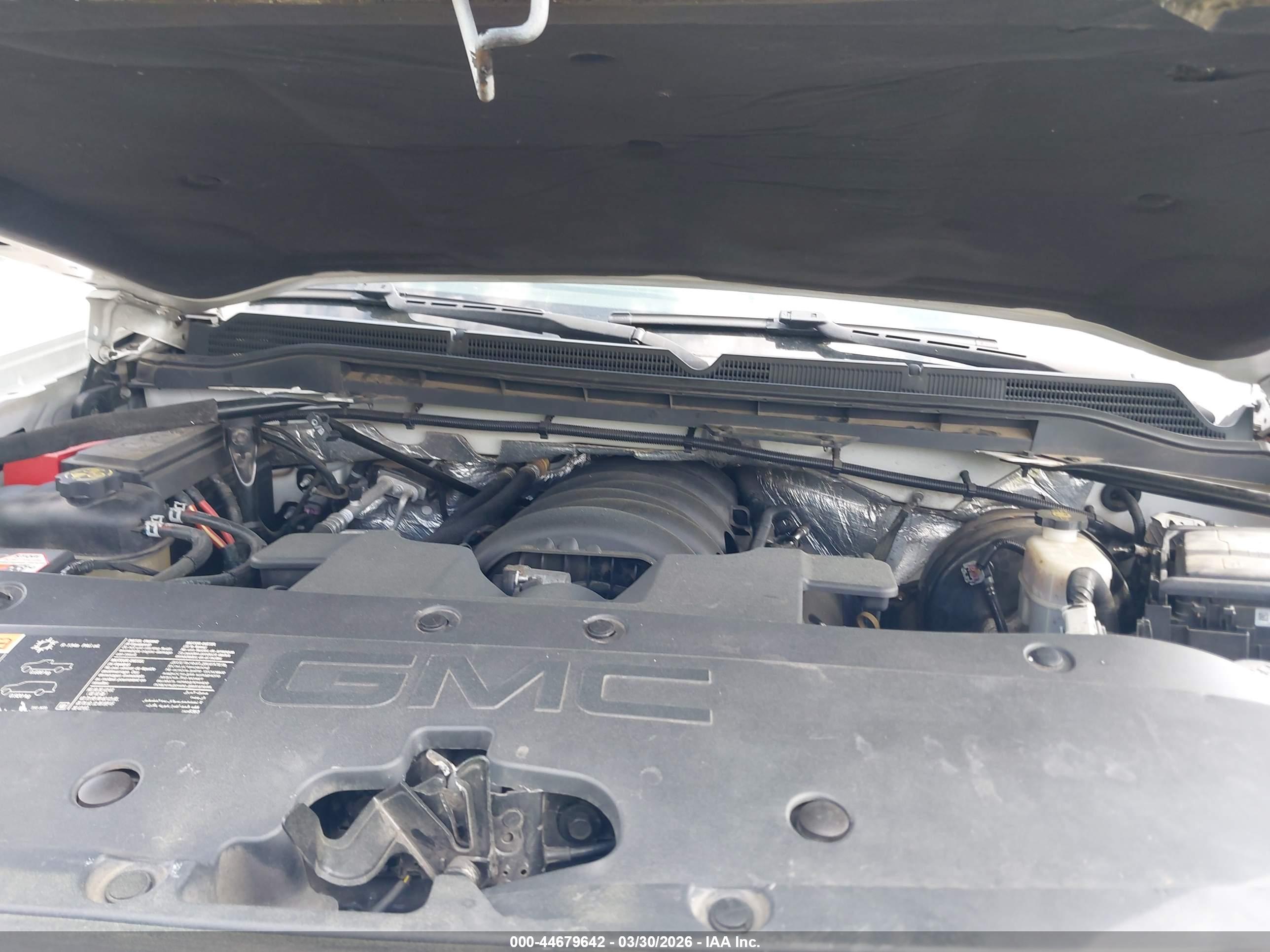 GMC SIERRA image 10