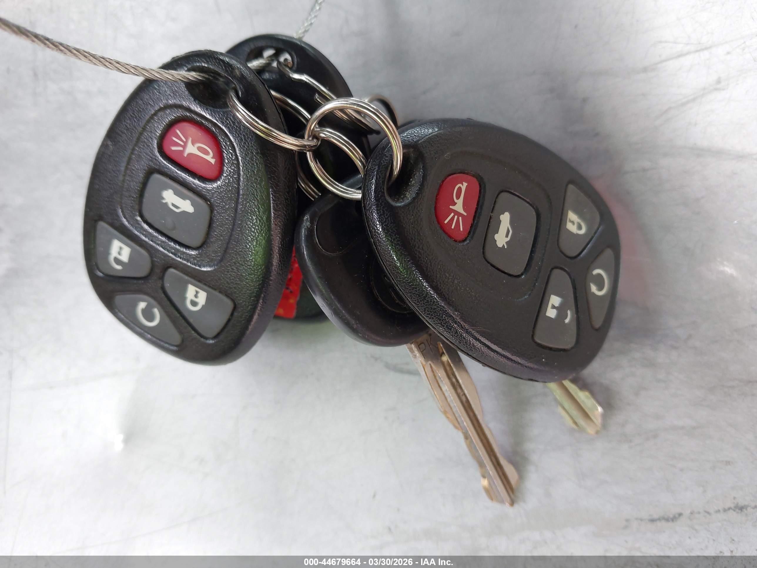 BUICK LACROSSE image 11