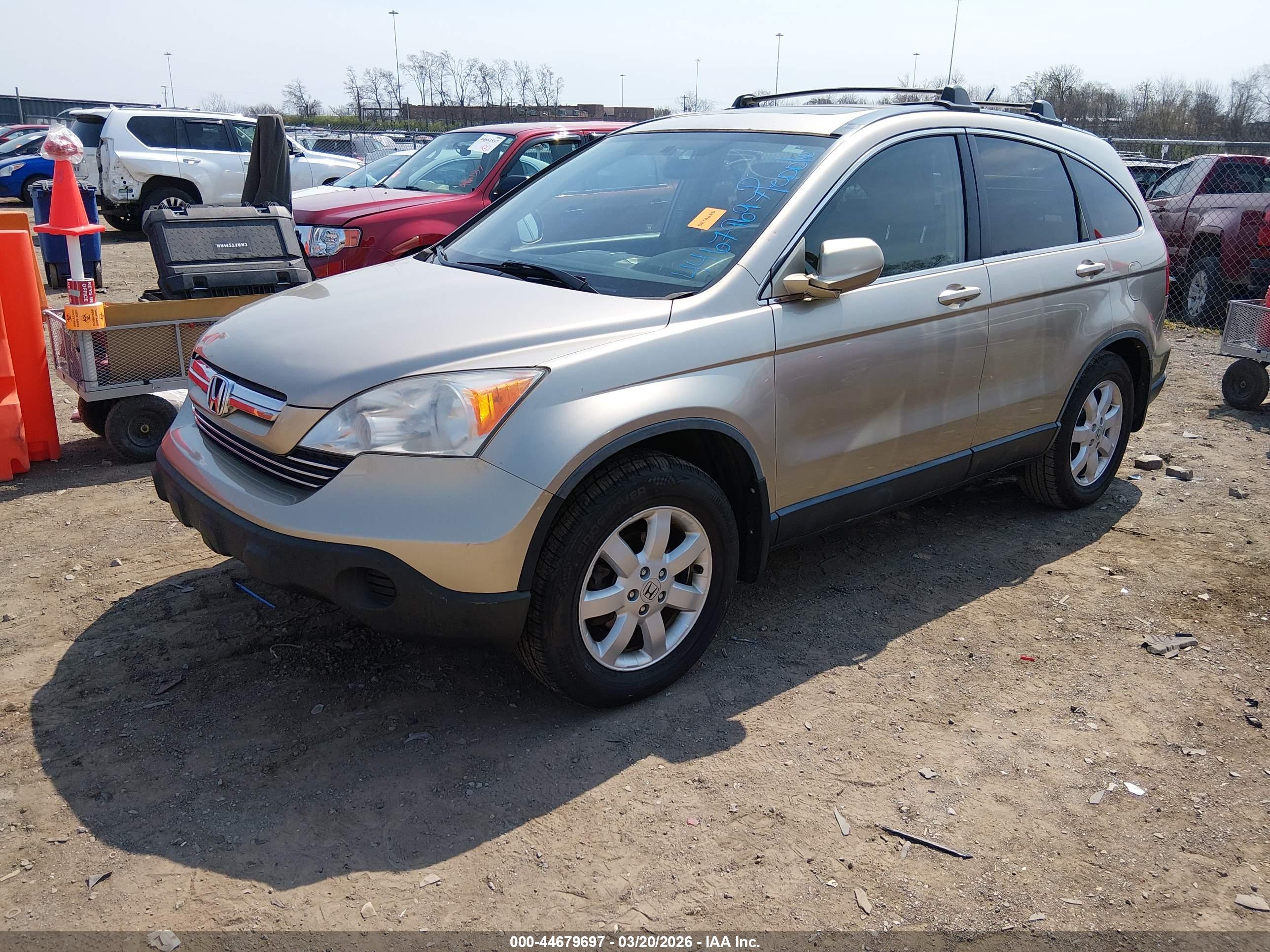 HONDA CR-V image 2