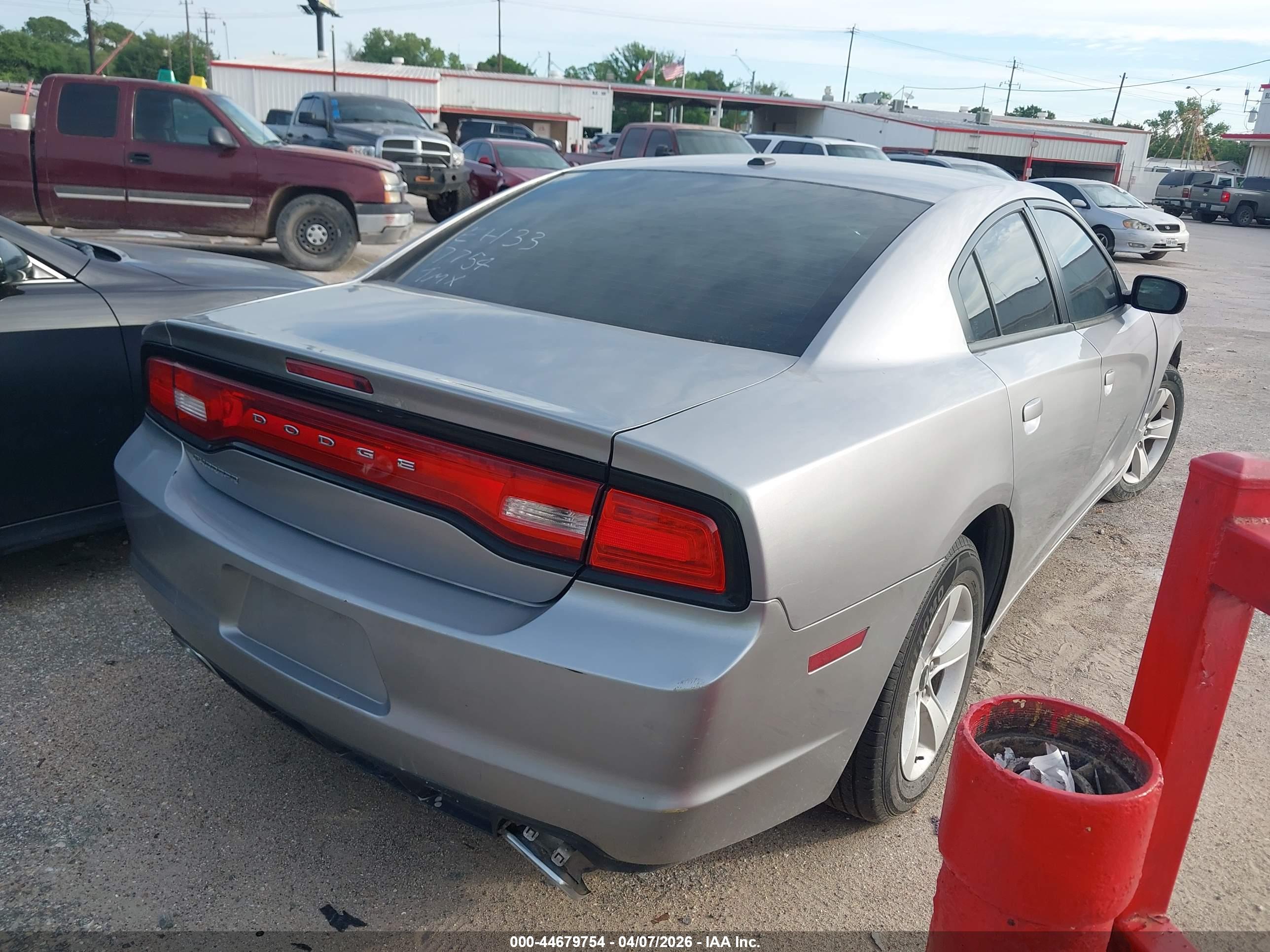 DODGE CHARGER image 4
