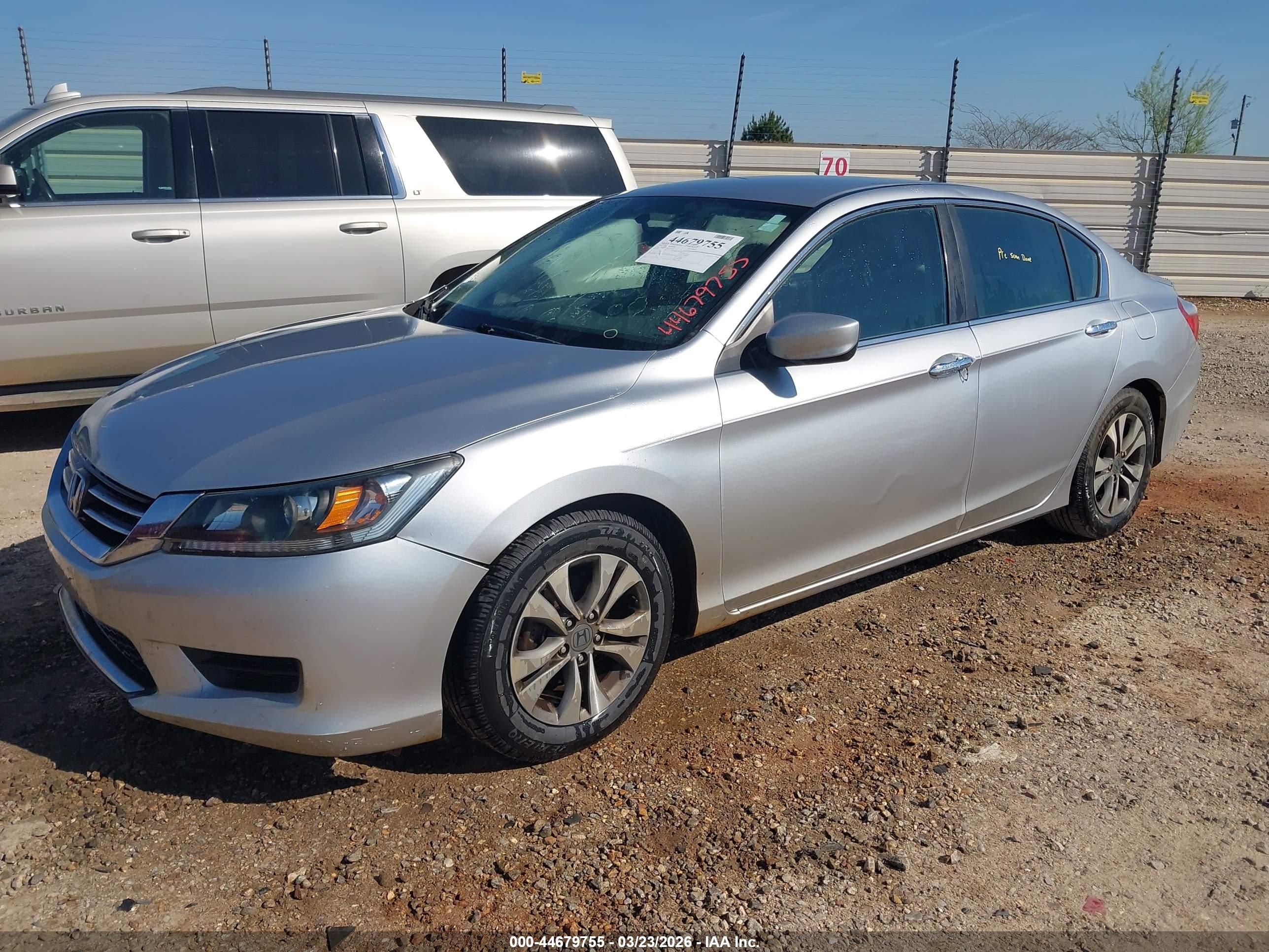 HONDA ACCORD image 2
