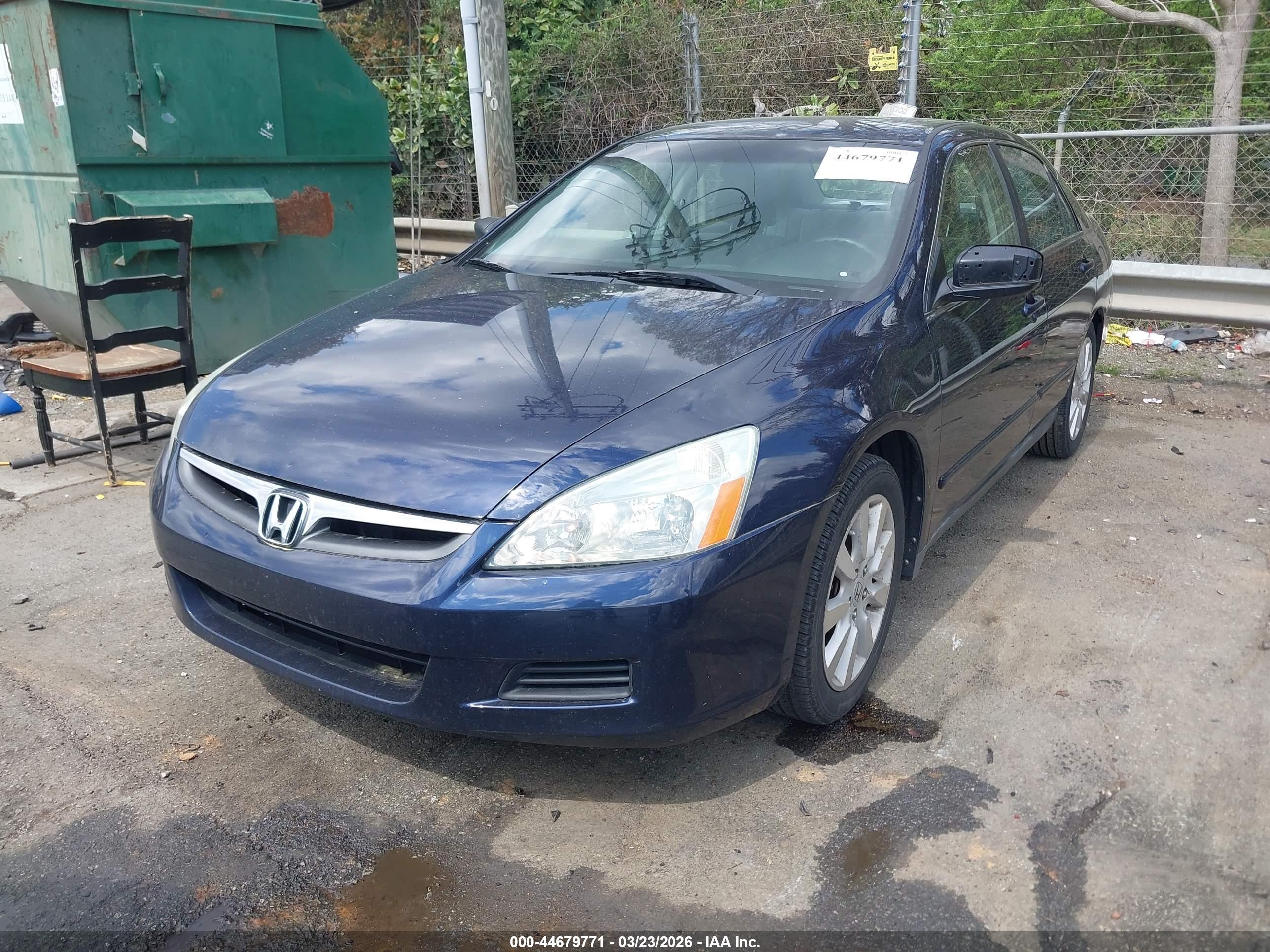 HONDA ACCORD image 2