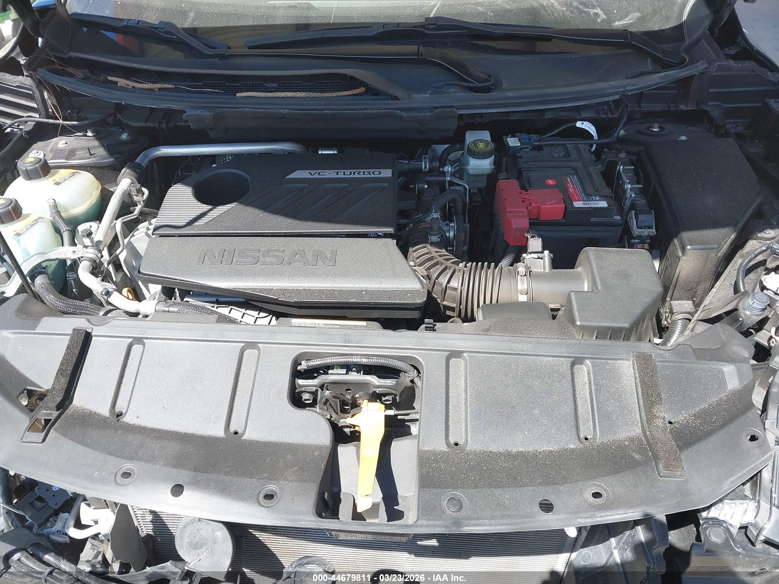 NISSAN ROGUE image 10