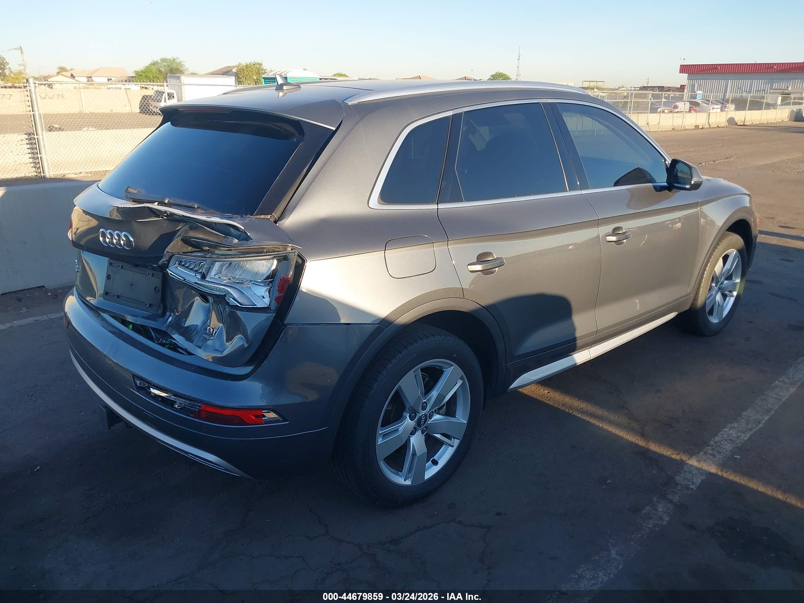 AUDI Q5 image 4