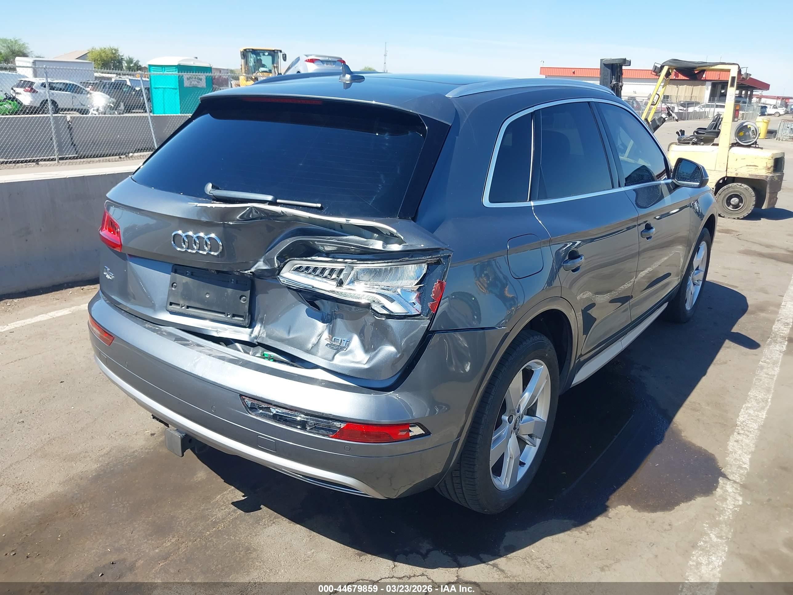 AUDI Q5 image 6