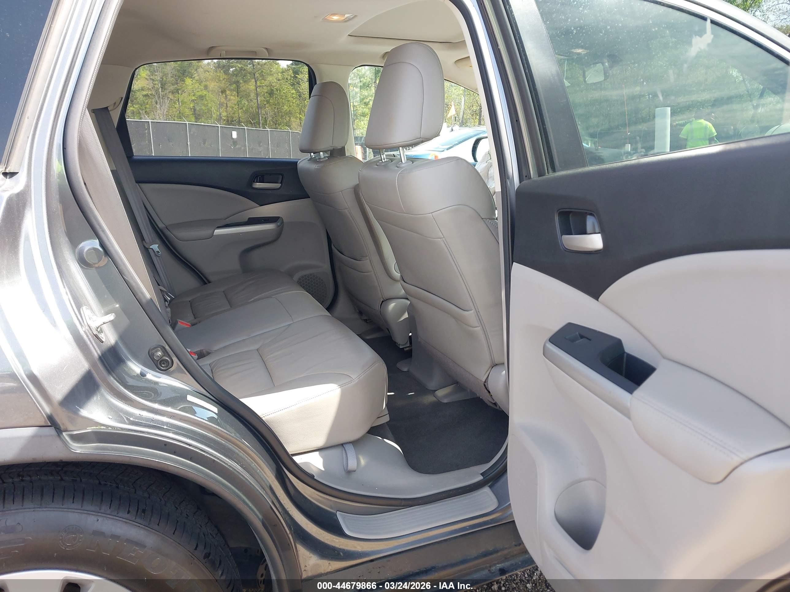 HONDA CR-V image 8
