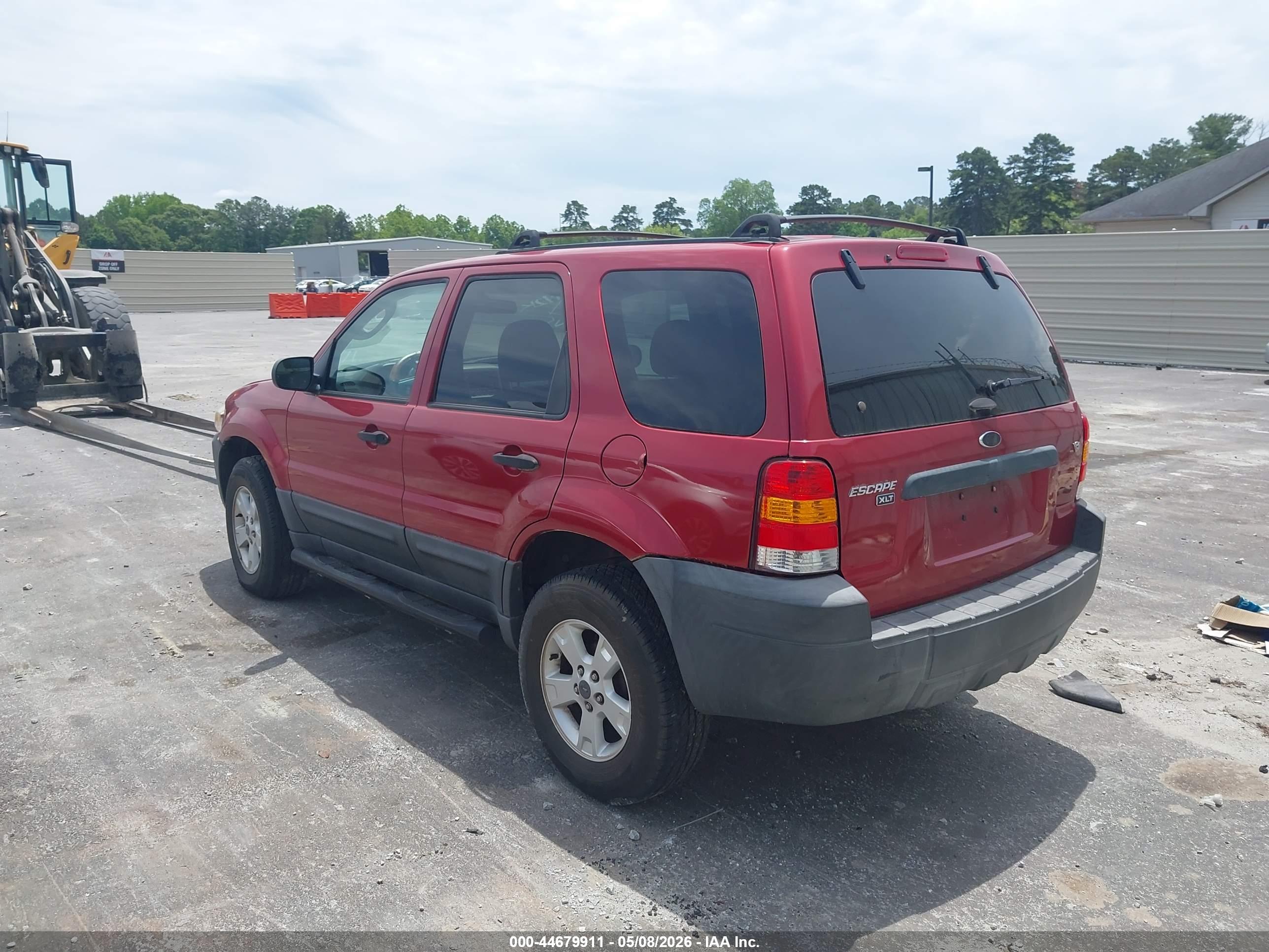 FORD ESCAPE image 3