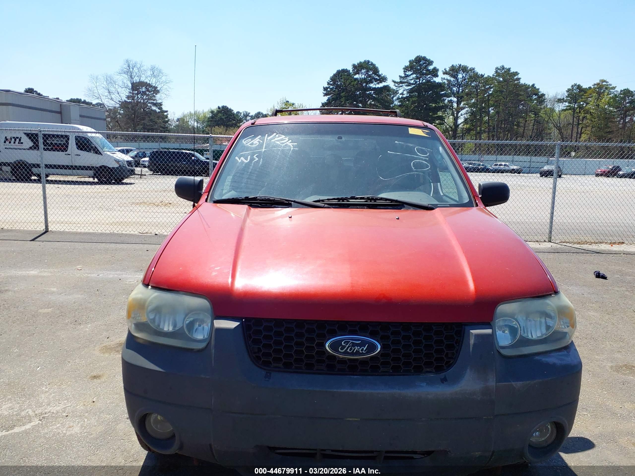 FORD ESCAPE image 6