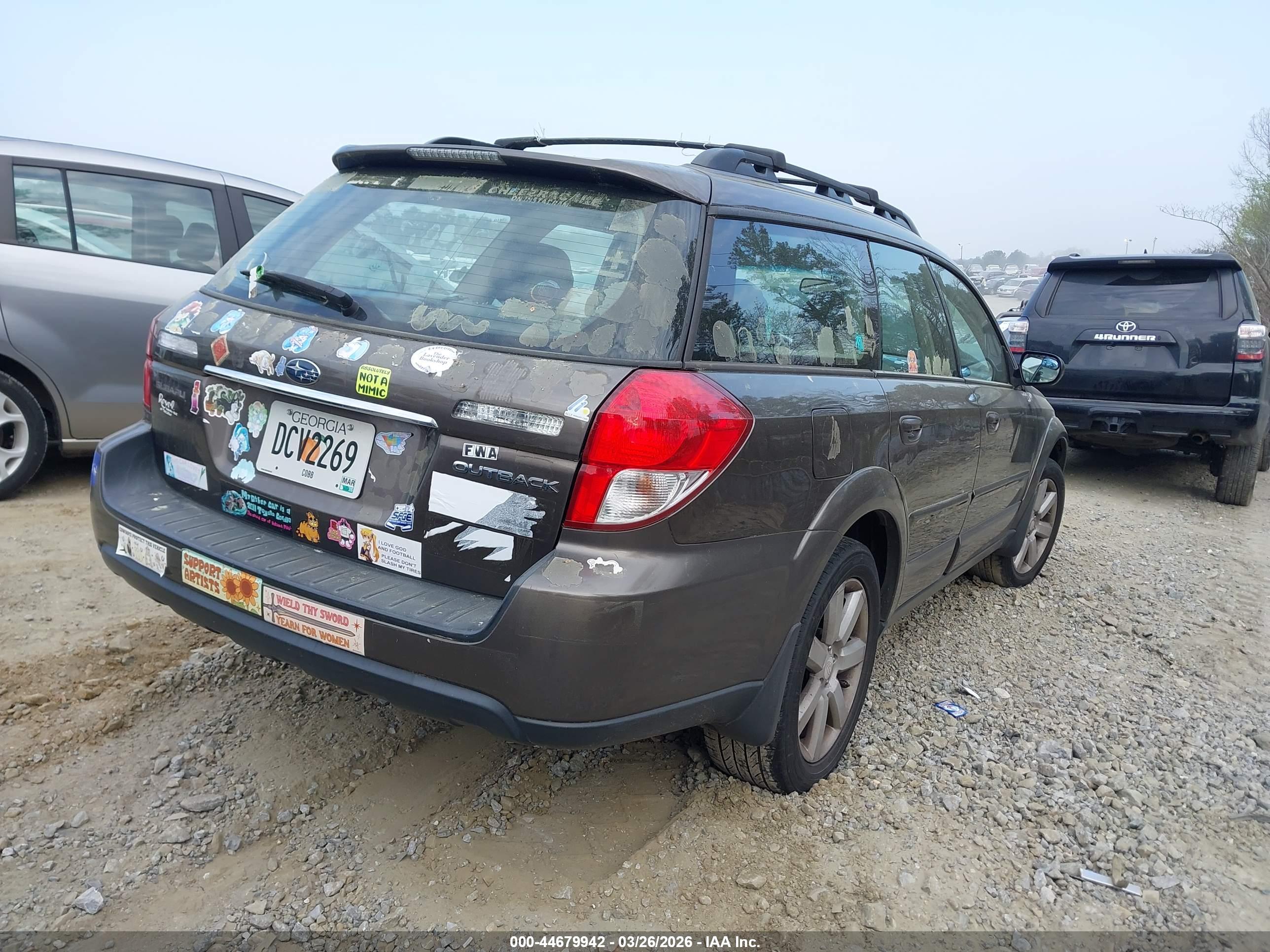 SUBARU OUTBACK image 4