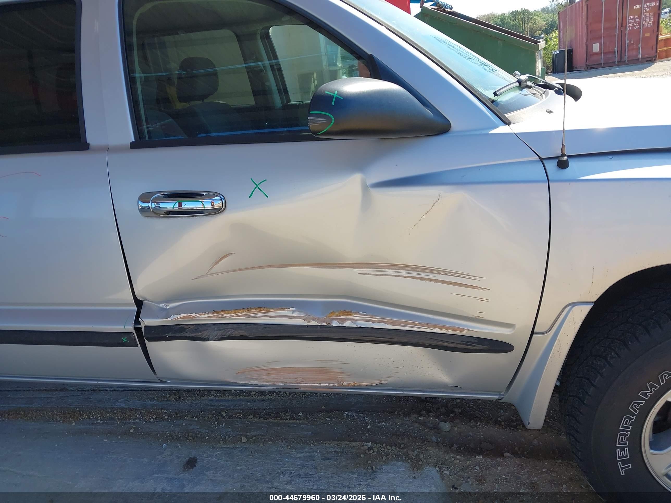 DODGE DAKOTA image 6
