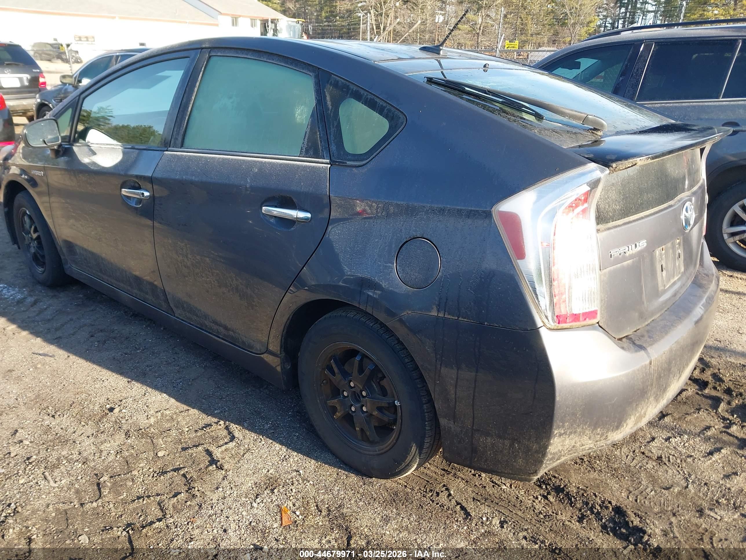 TOYOTA PRIUS image 3