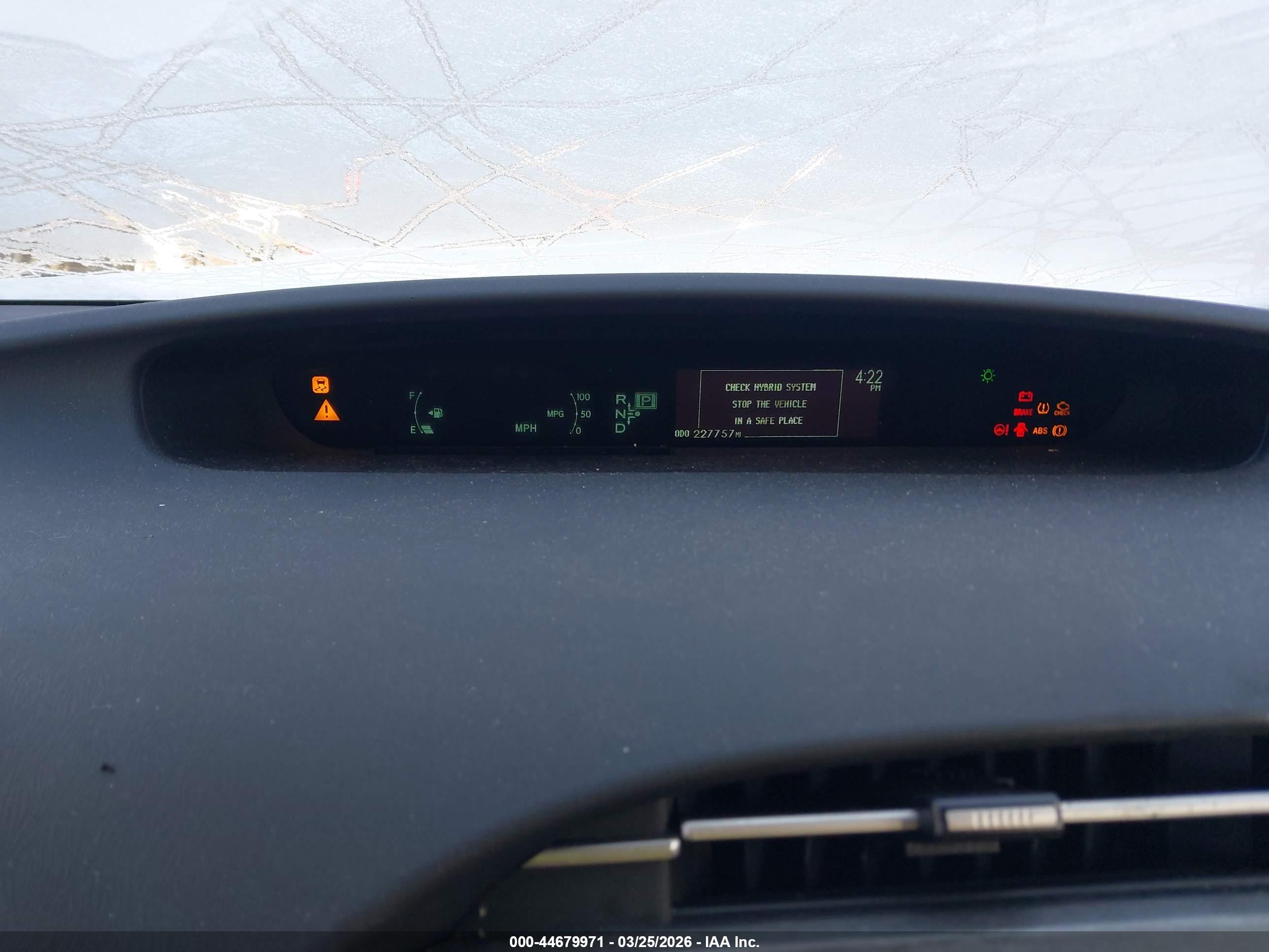TOYOTA PRIUS image 7