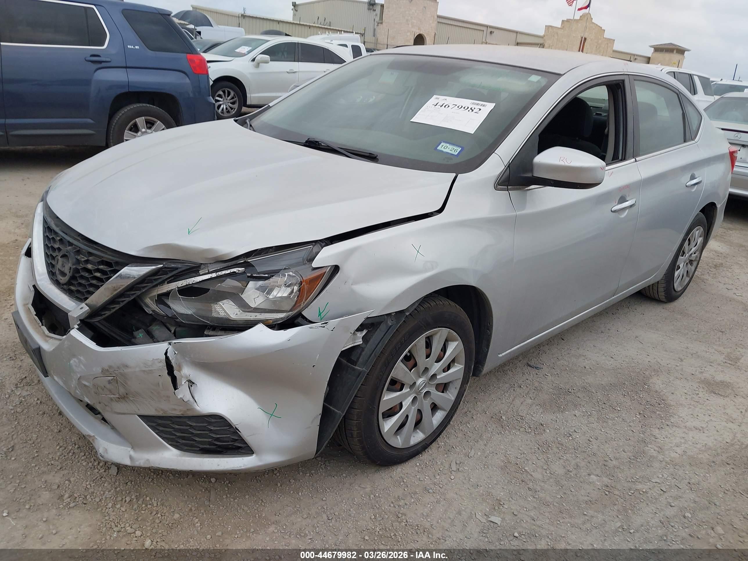 NISSAN SENTRA image 2